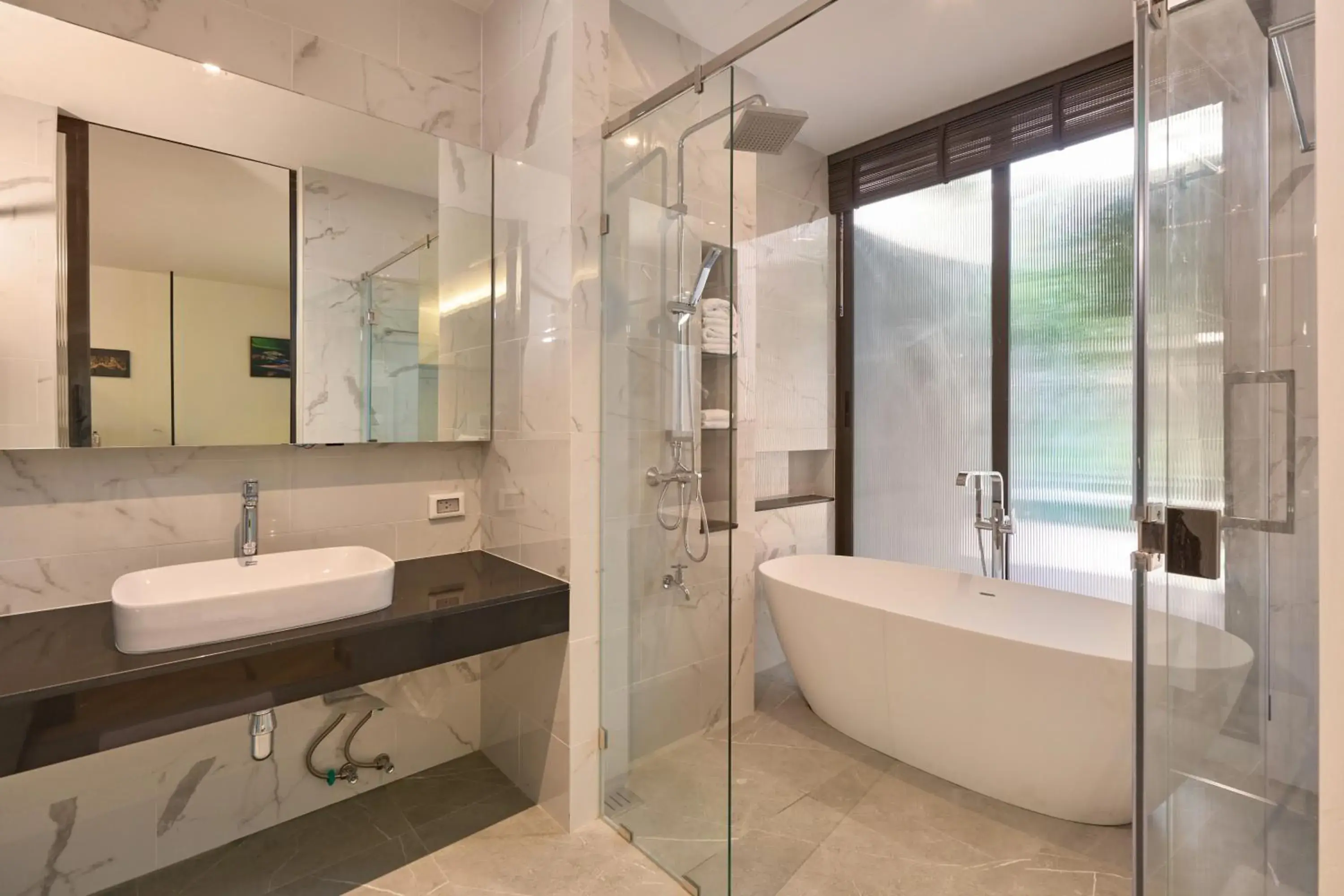 Suite with Garden View in Red Door Samsen Hotel, Bangkok Suite with Garden View in Red Door Samsen Hotel, Bangkok