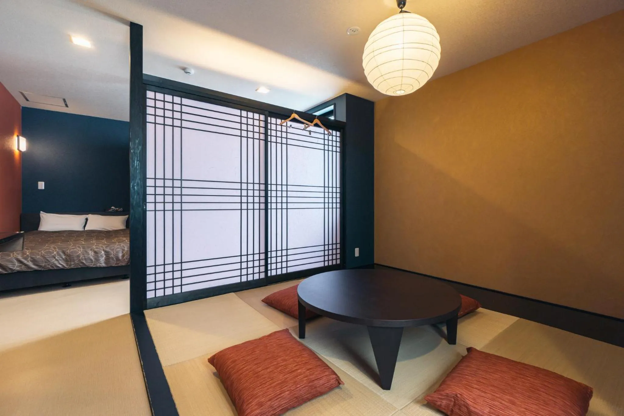 Seating area, Bed in KINGYO - DOYANEN HOTELs