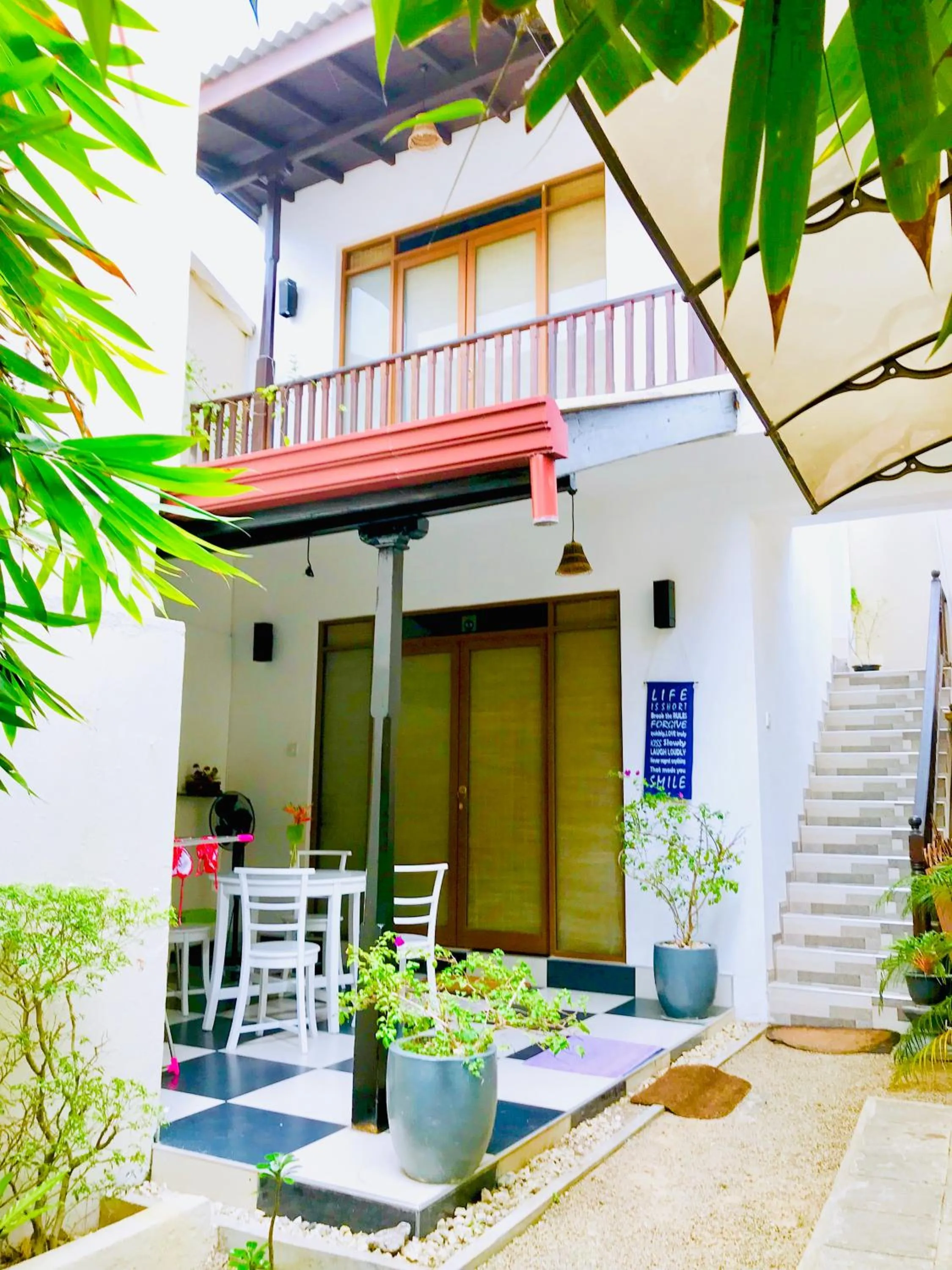 Grand Conch 4 BR Villa -3 Min walk to the beaches