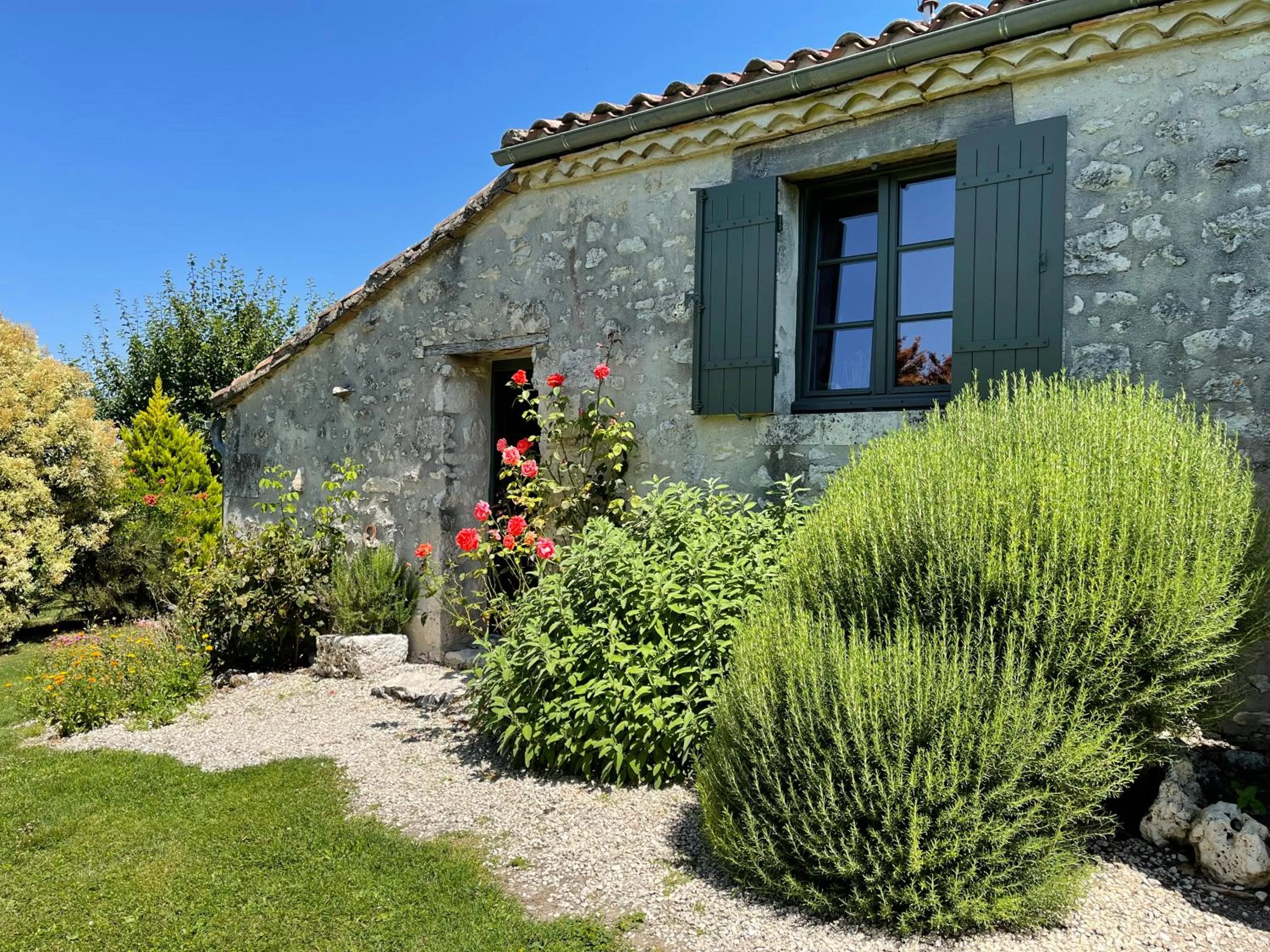 Garden in La Ferme Buissonnière
