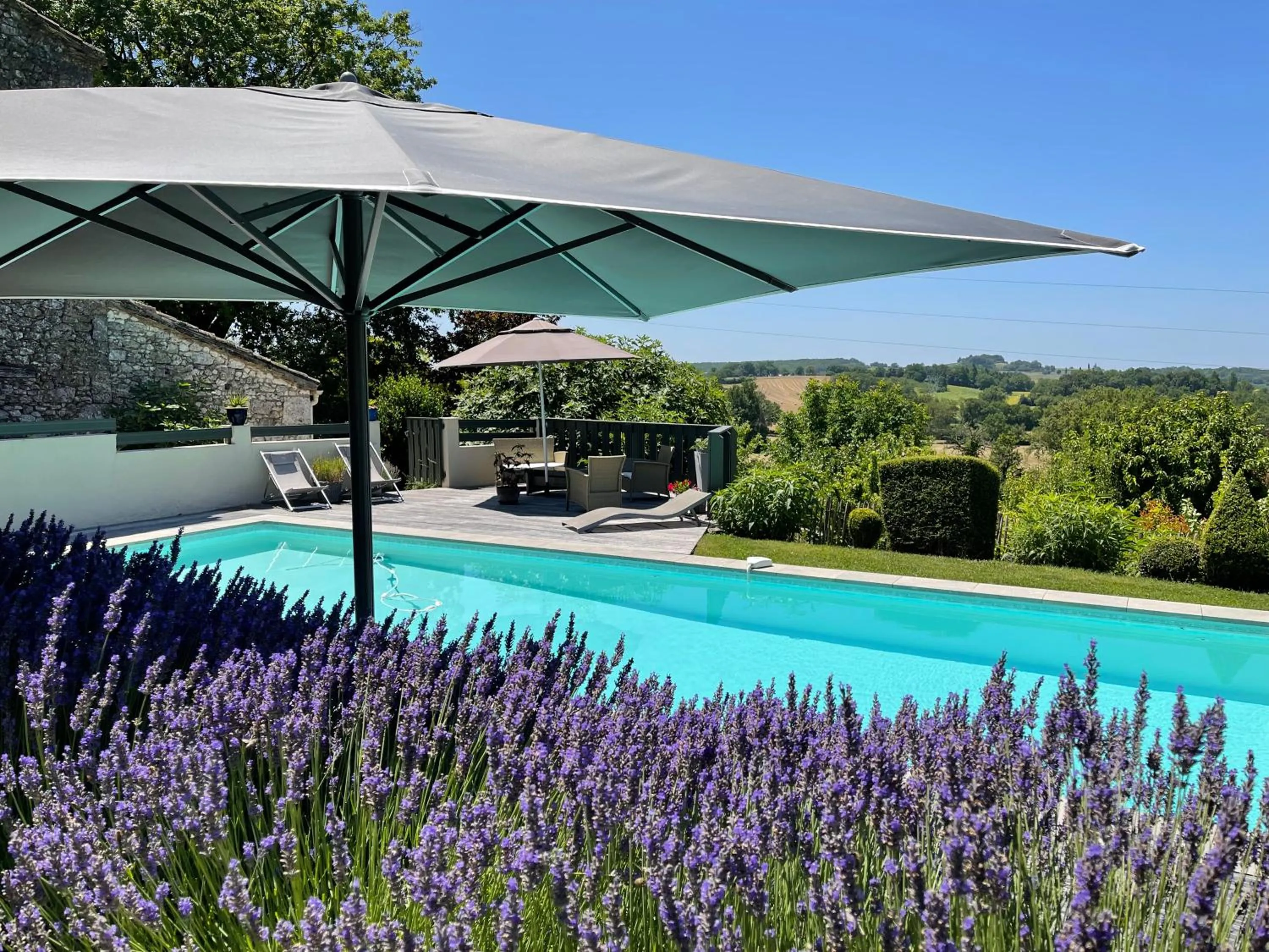 Swimming pool in La Ferme Buissonnière