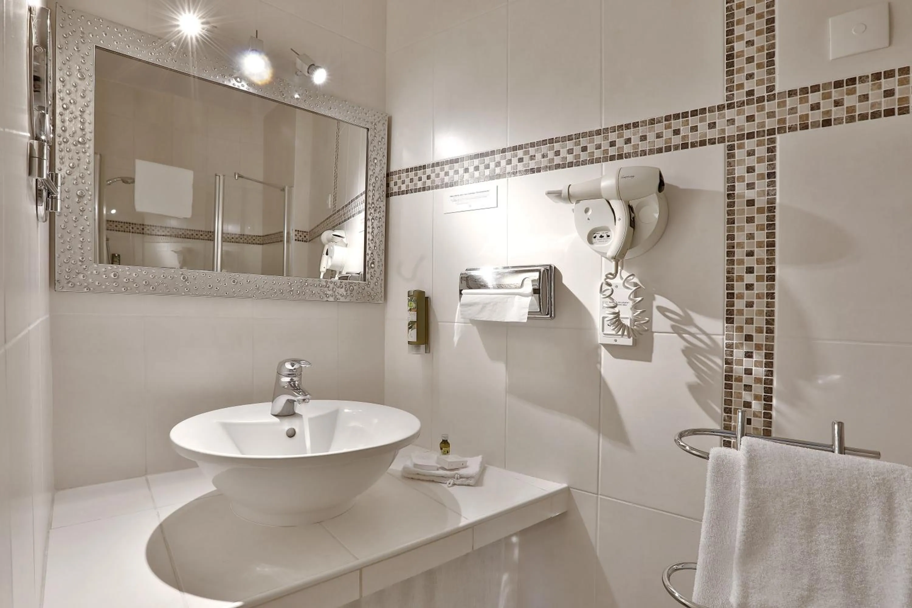 Bathroom in Hotel Restaurant Charbonnel