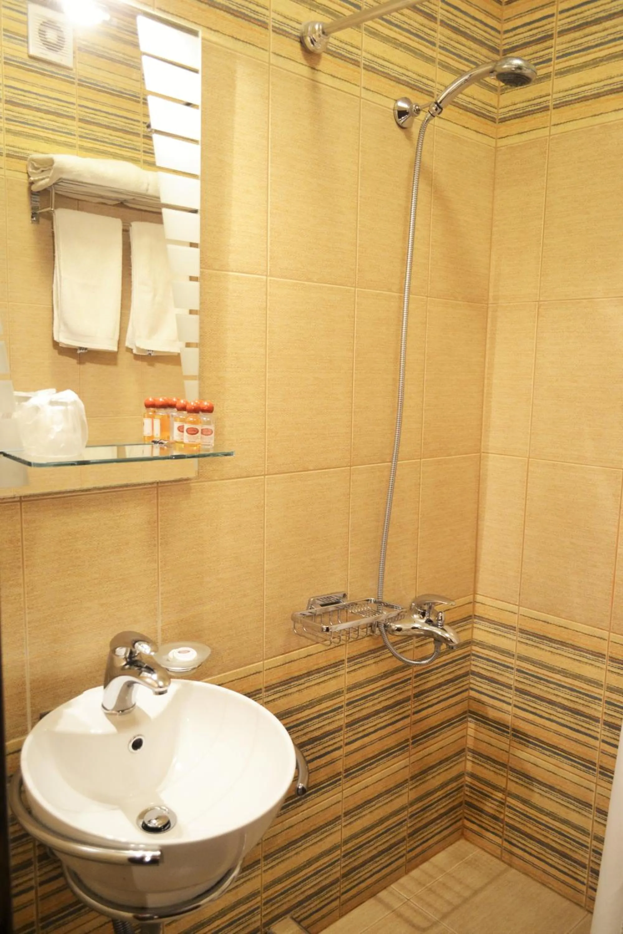 Bathroom in Hagiati Guesthouse