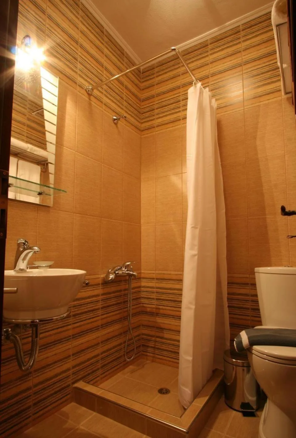 Bathroom in Hagiati Guesthouse