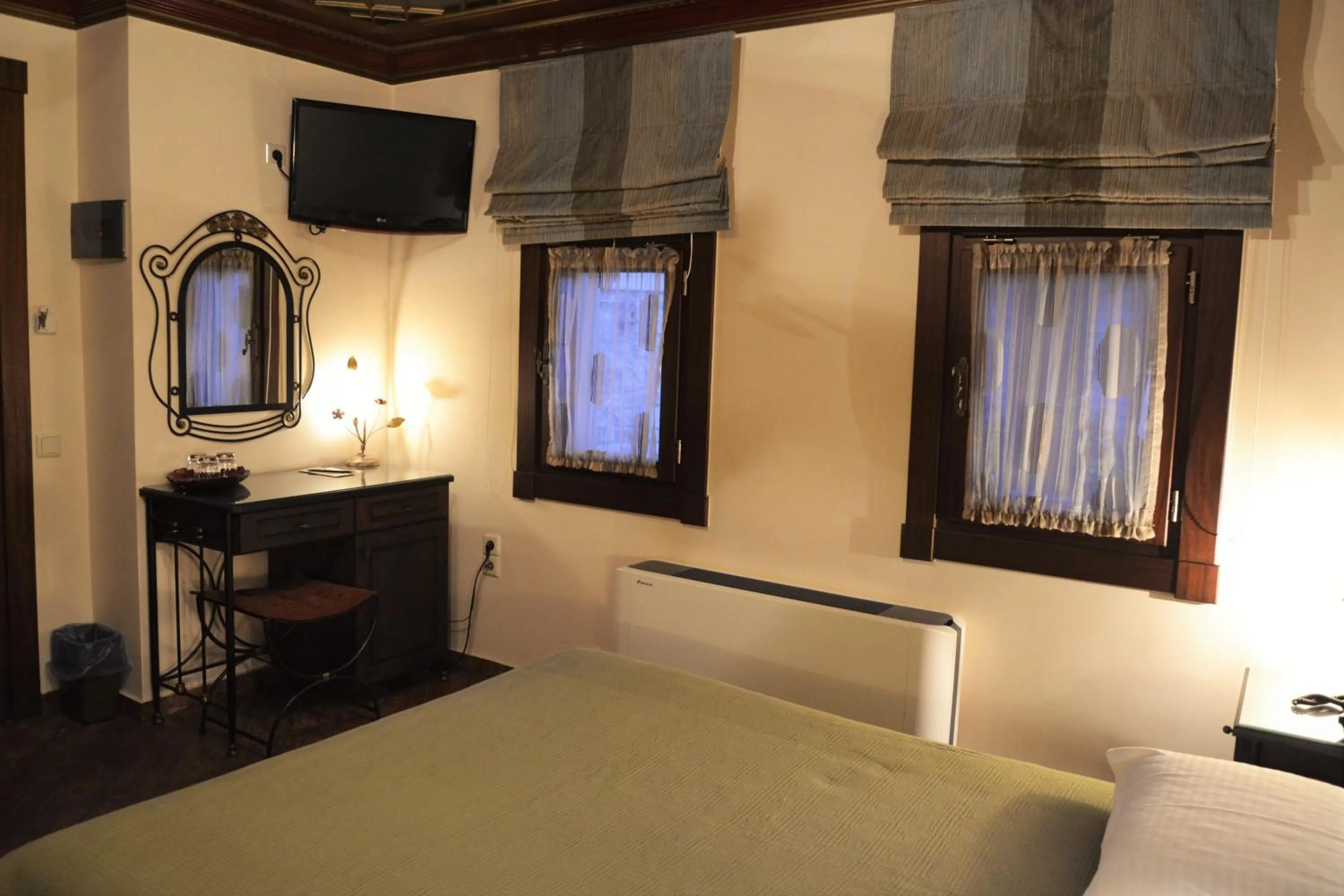 Photo of the whole room, Bed in Hagiati Guesthouse