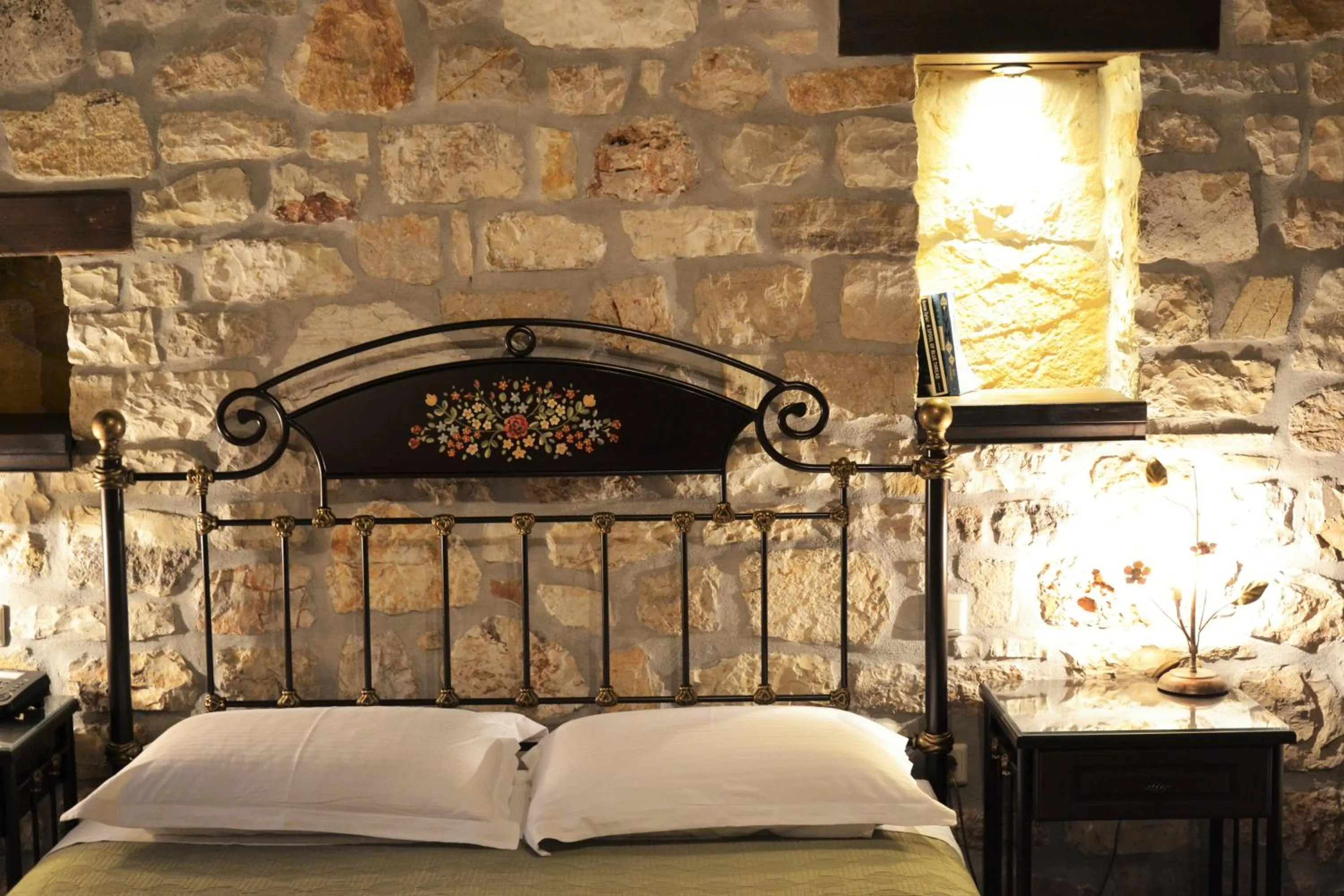 Bed in Hagiati Guesthouse
