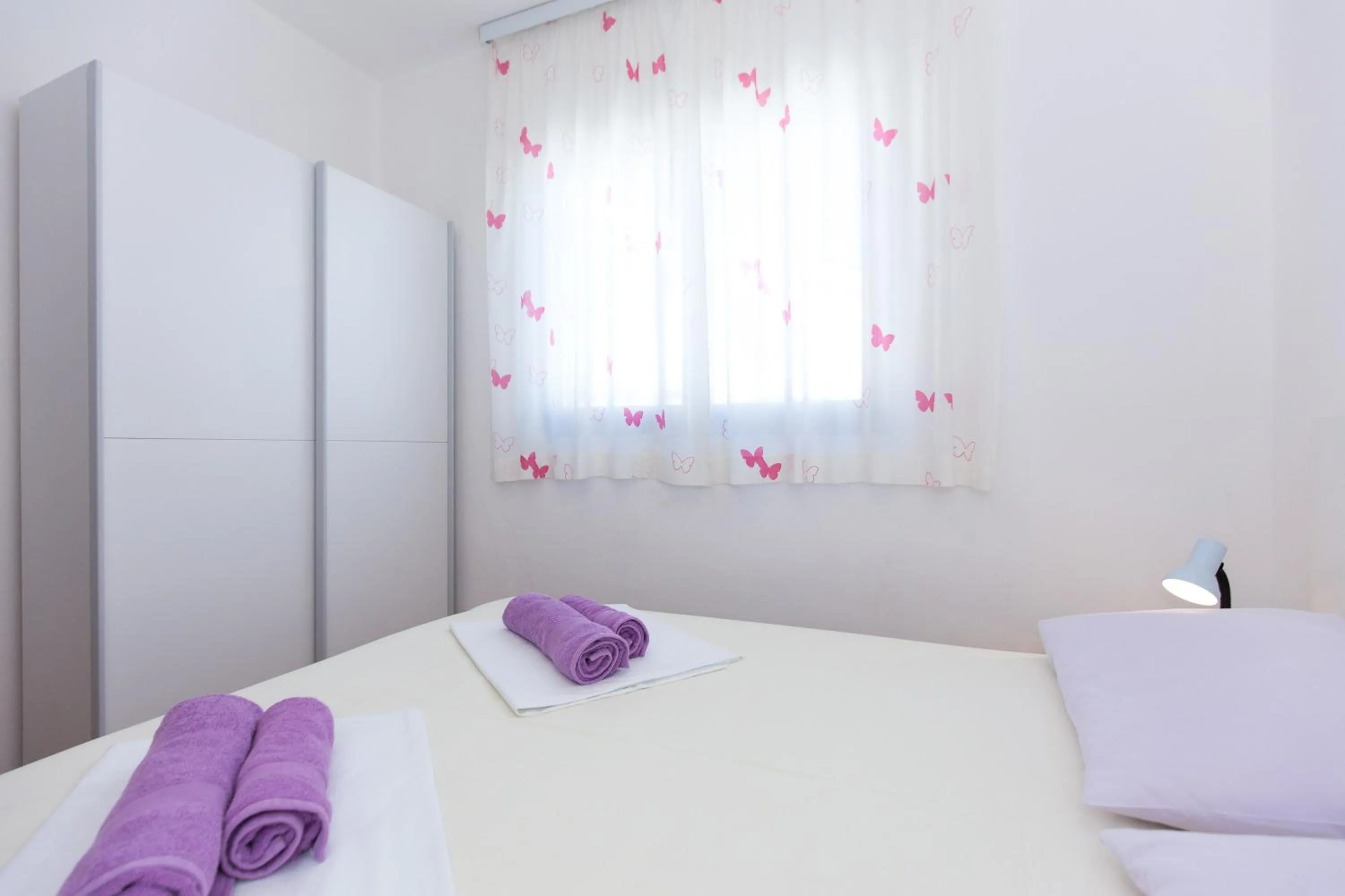 Bedroom, Bed in Adora