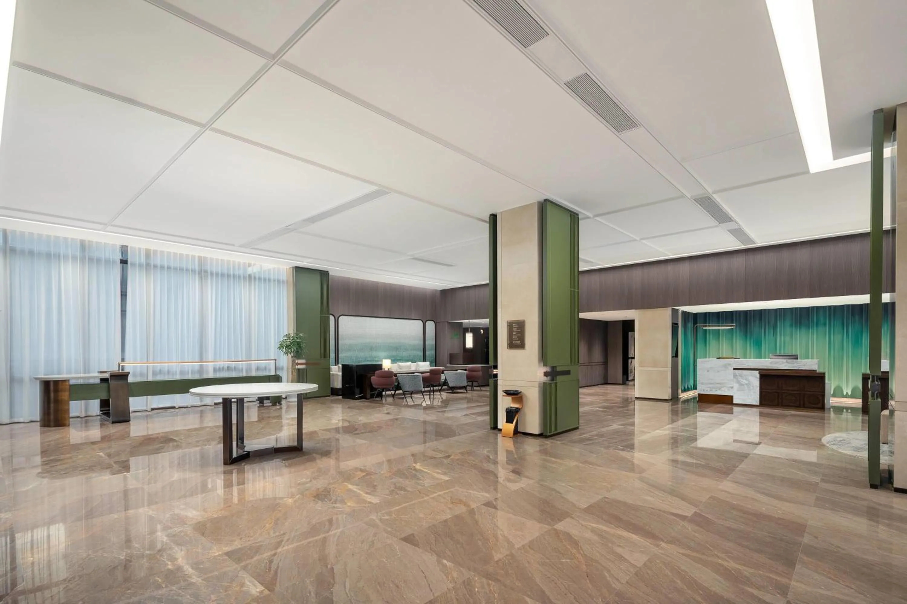 Lobby or reception in Days Hotel by Wyndham Haikou Meilan Airport