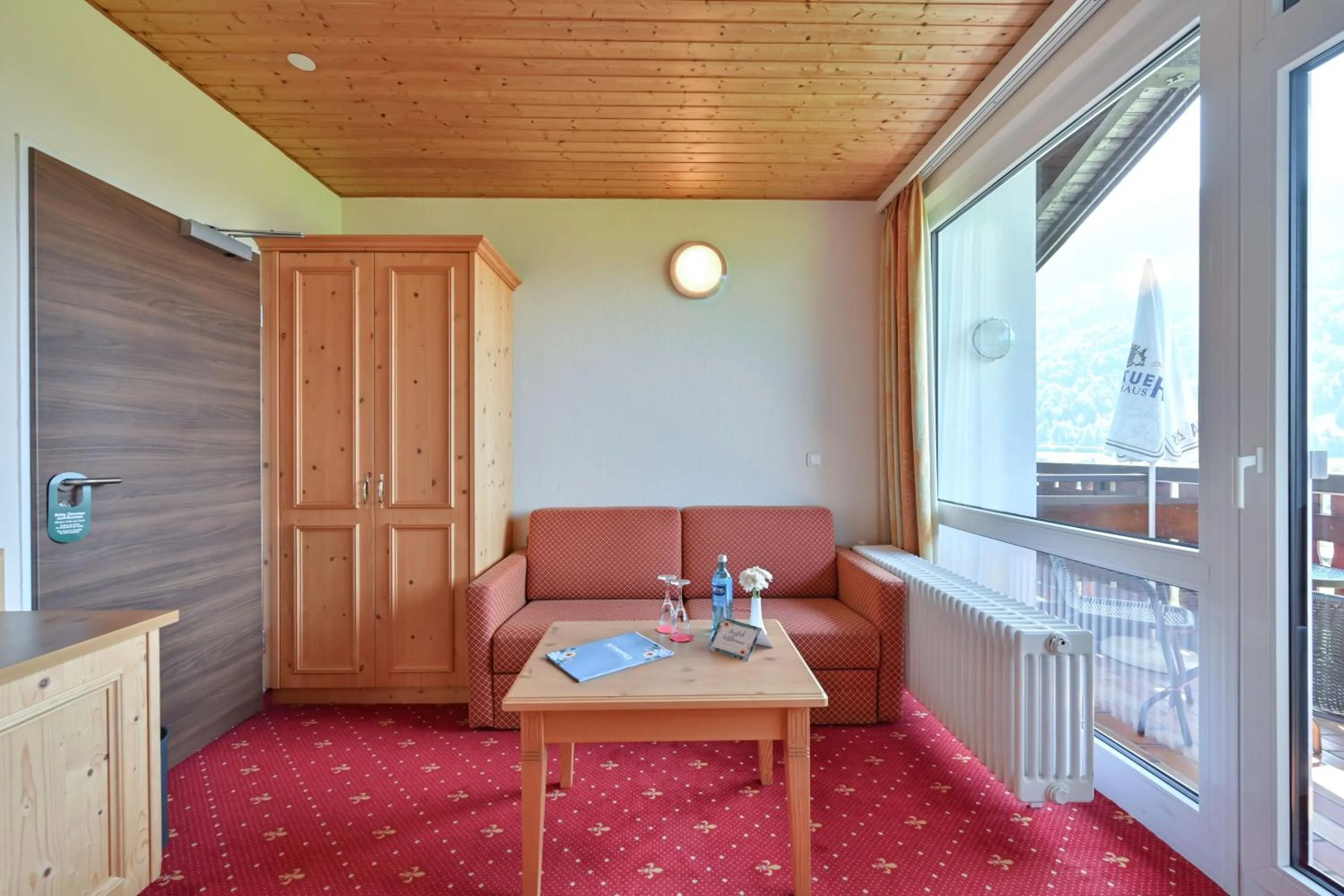 Living room in Rothenfels Panorama Hotel