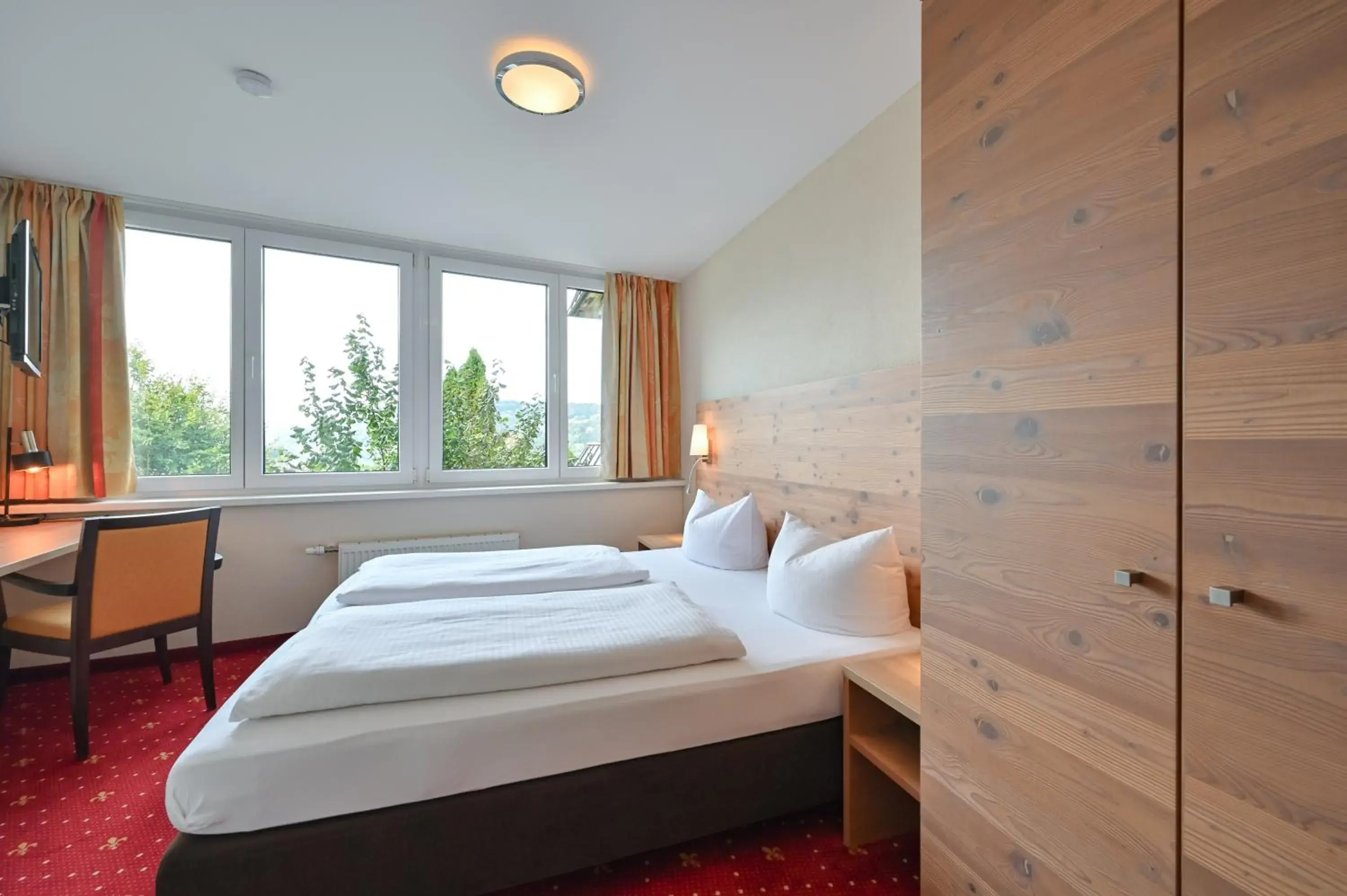 Suite with Lake View in Rothenfels Panorama Hotel Suite with Lake View in Rothenfels Panorama Hotel