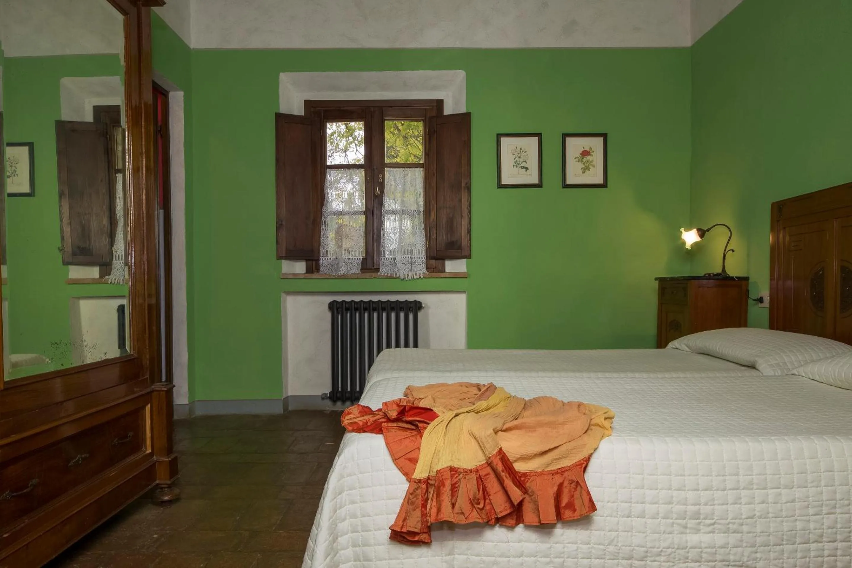 Bed in Podere La Casetta - Casa di Campagna