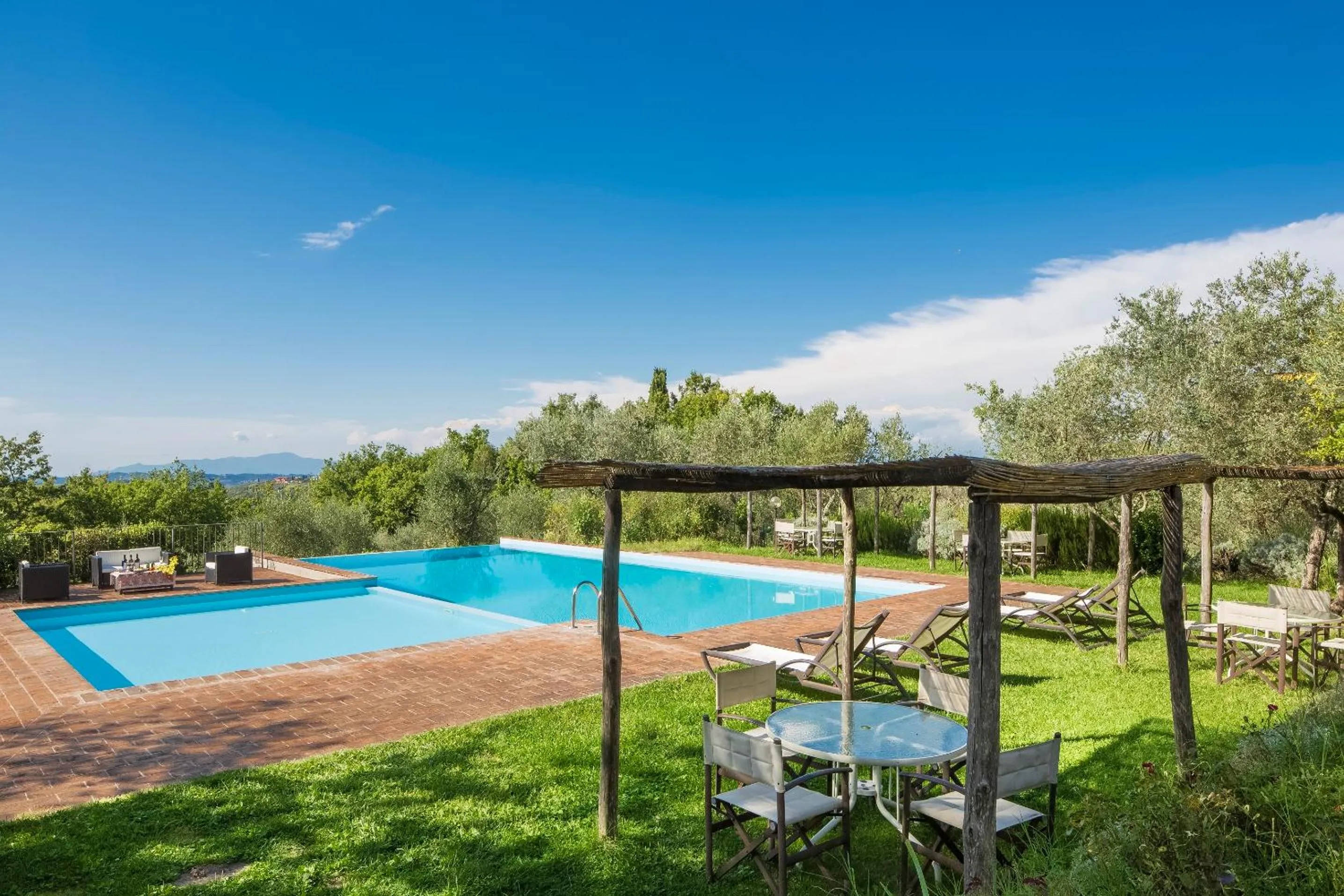 Swimming pool in Podere La Casetta - Casa di Campagna