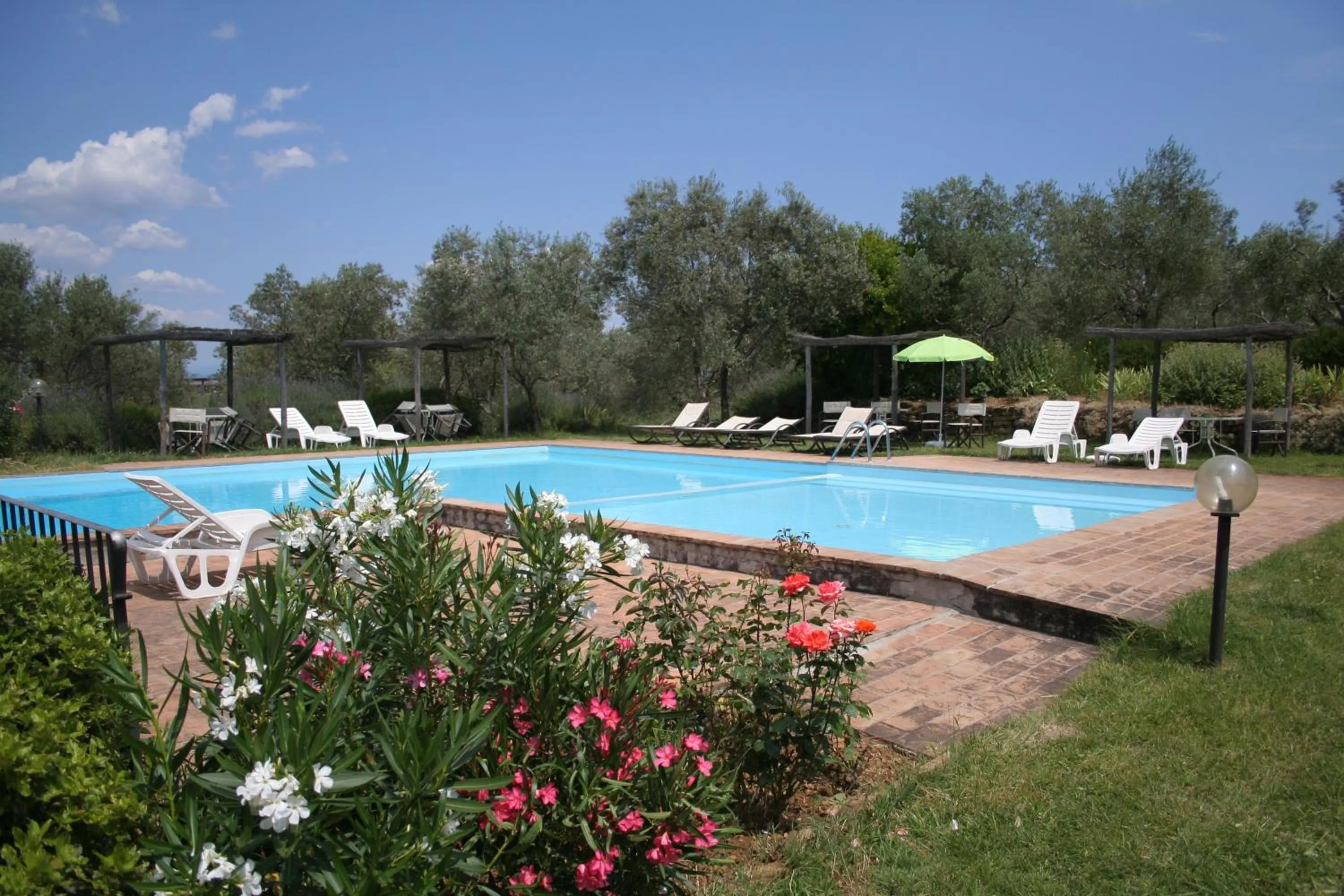 Swimming pool in Podere La Casetta - Casa di Campagna
