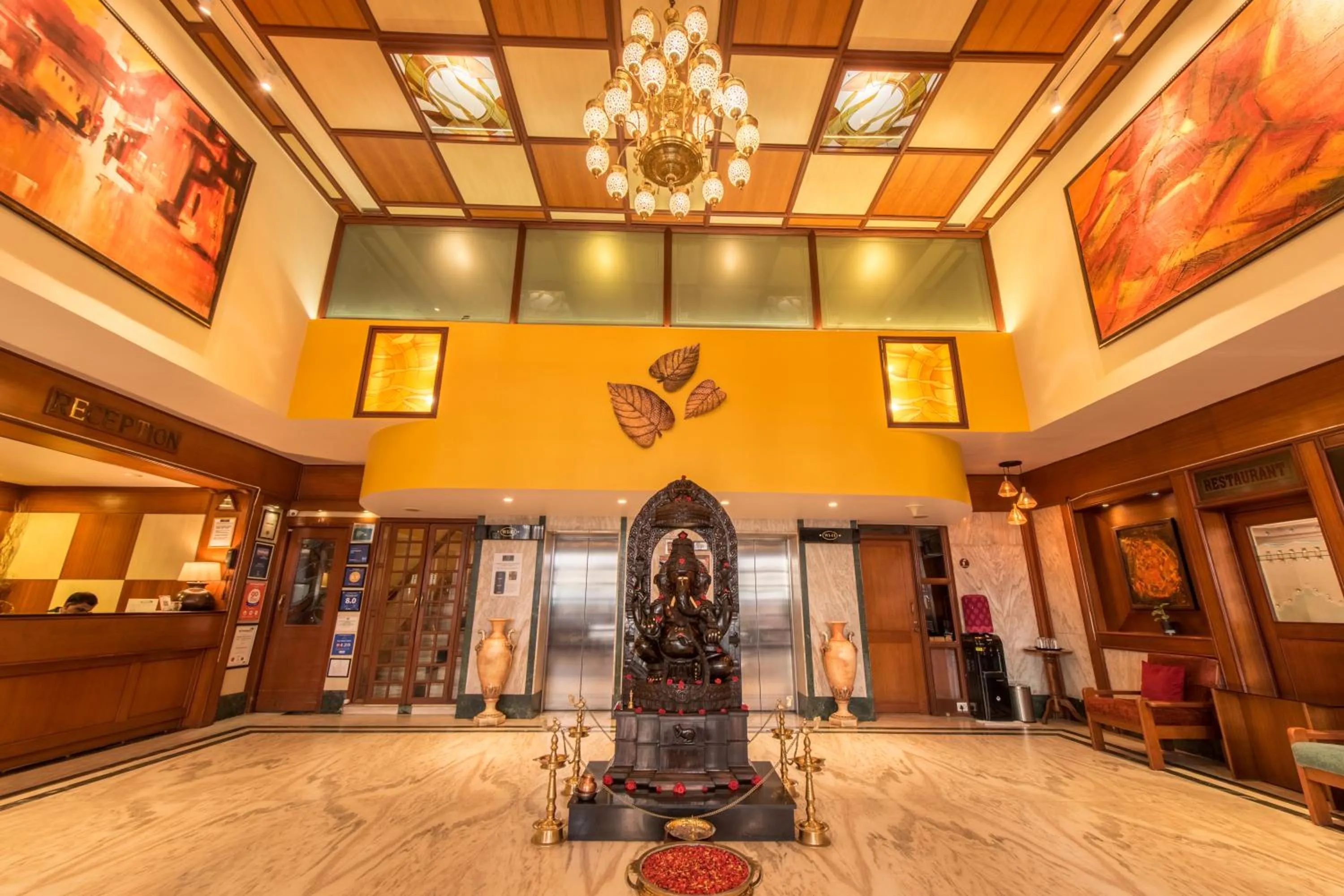 Lobby or reception in Bangalore Gate Hotel & Conferences