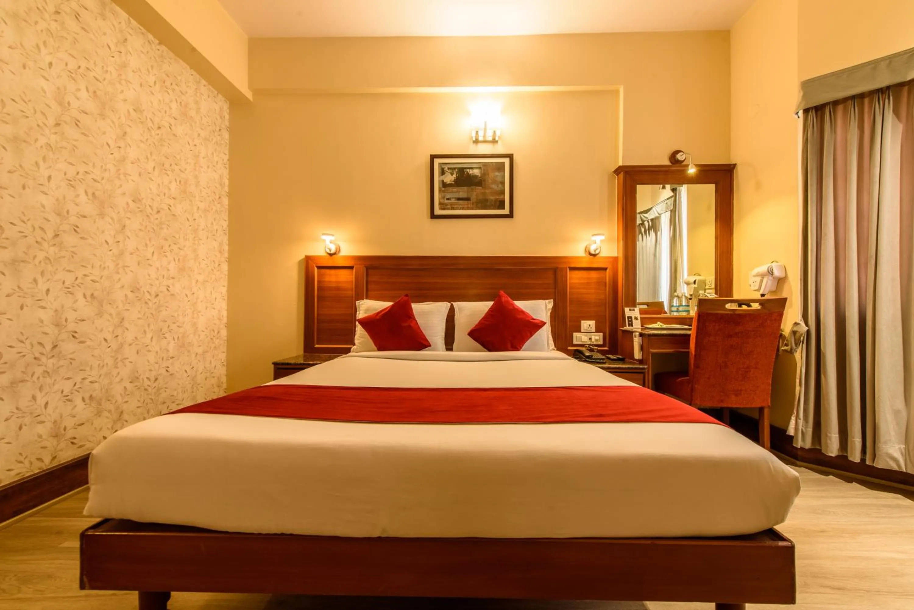 Bedroom, Bed in Bangalore Gate Hotel & Conferences