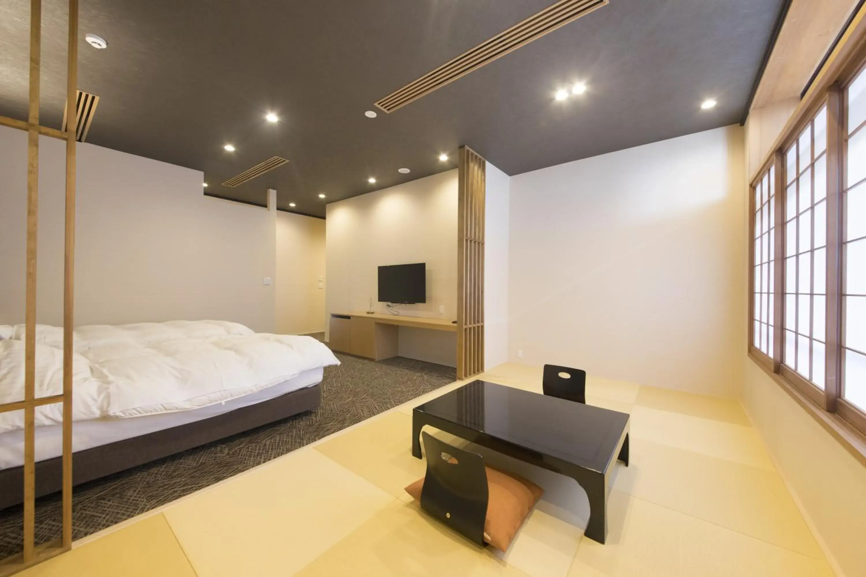 Family Room with Tatami Area in Yutorelo Beppu Family Room with Tatami Area in Yutorelo Beppu