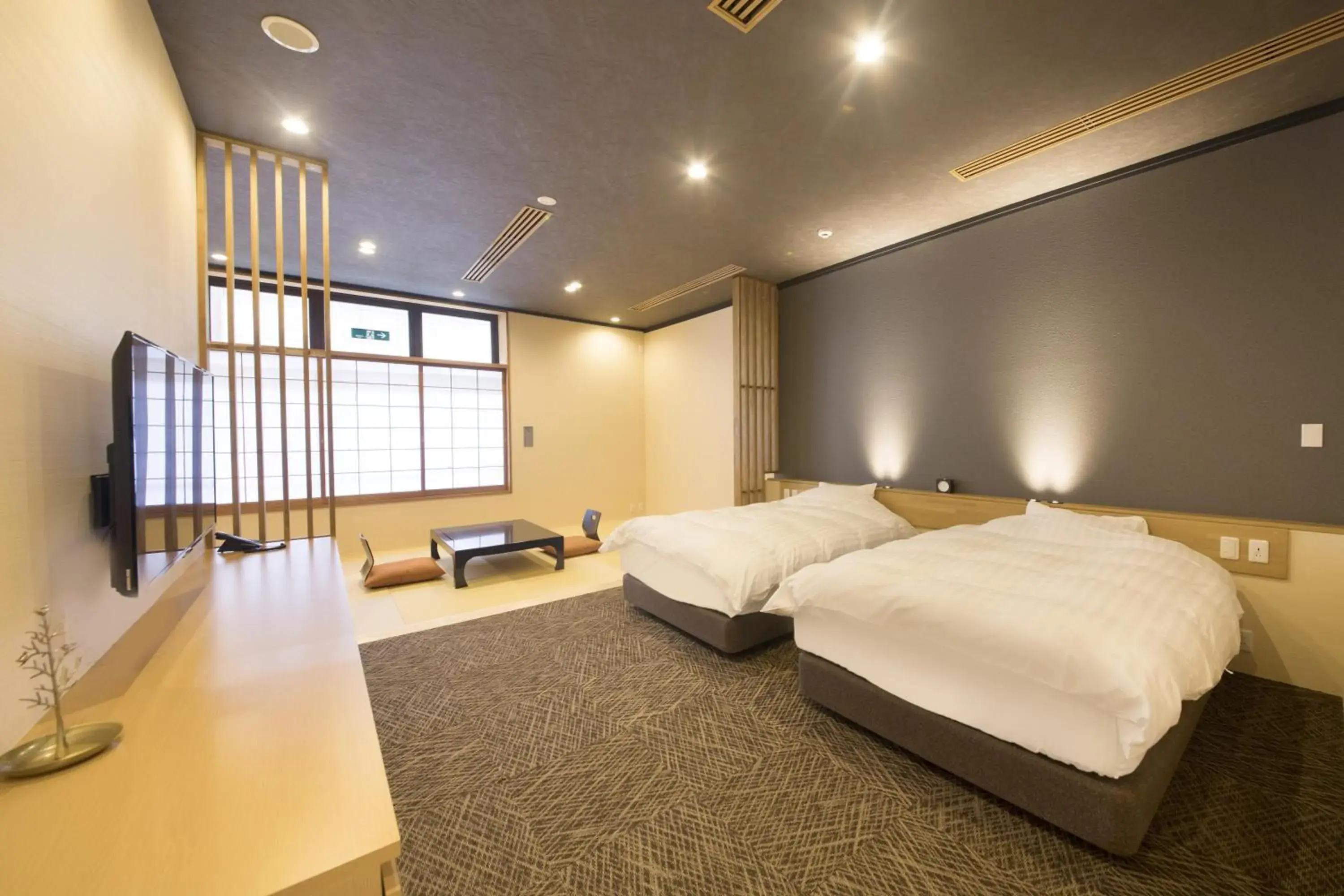 Family Room with Tatami Area in Yutorelo Beppu Family Room with Tatami Area in Yutorelo Beppu