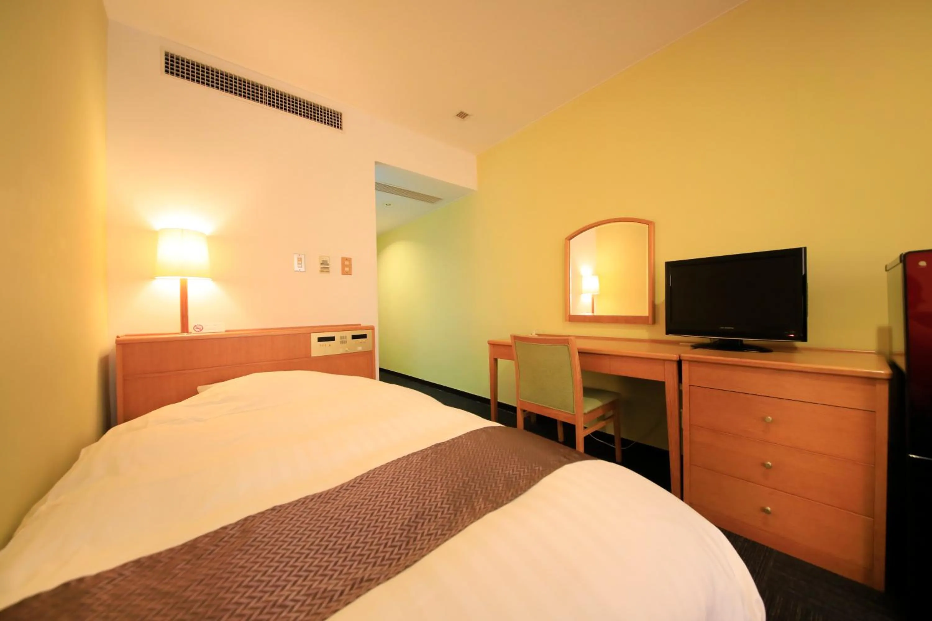 Photo of the whole room, Bed in Yutorelo Beppu