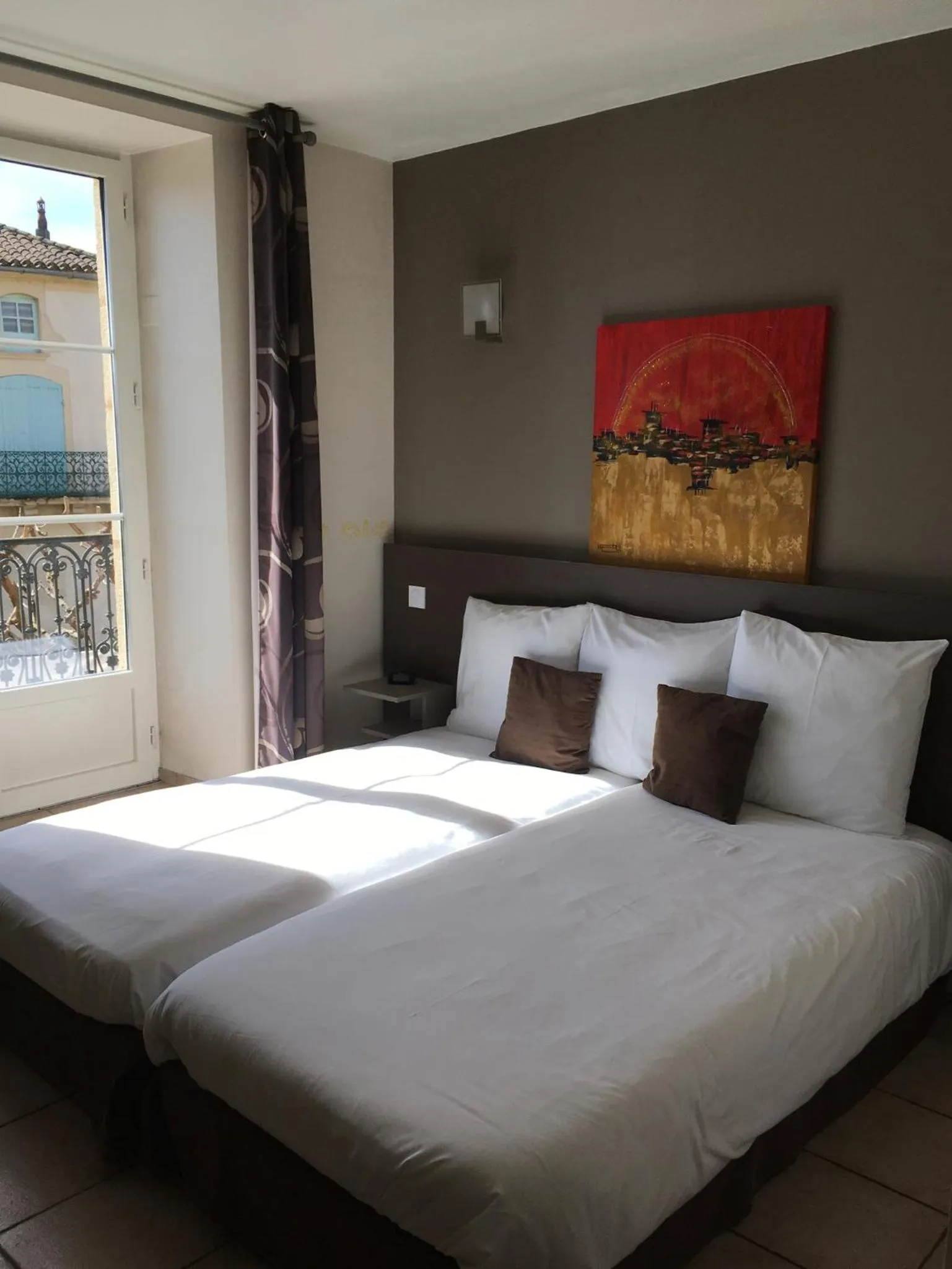 Photo of the whole room in Logis Hôtel Restaurant La Bastide