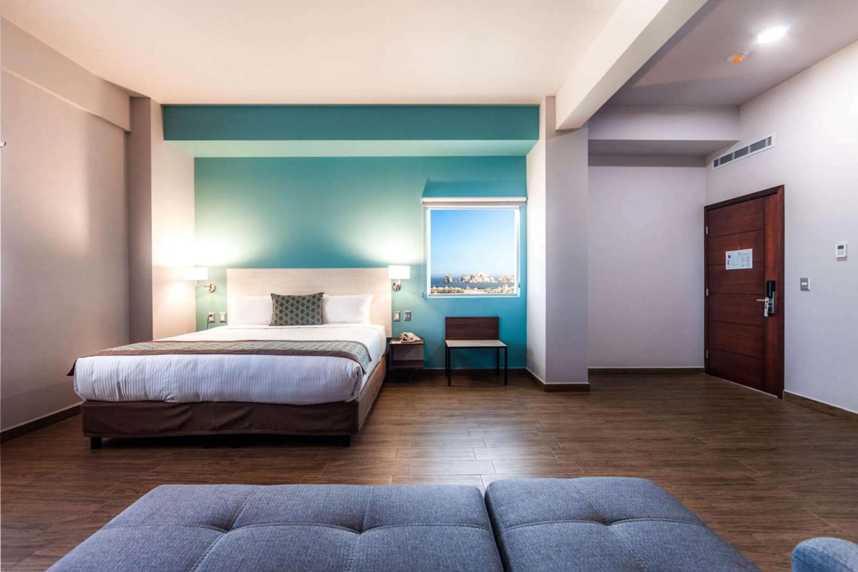 Photo of the whole room in Comfort Inn & Suites Los Cabos