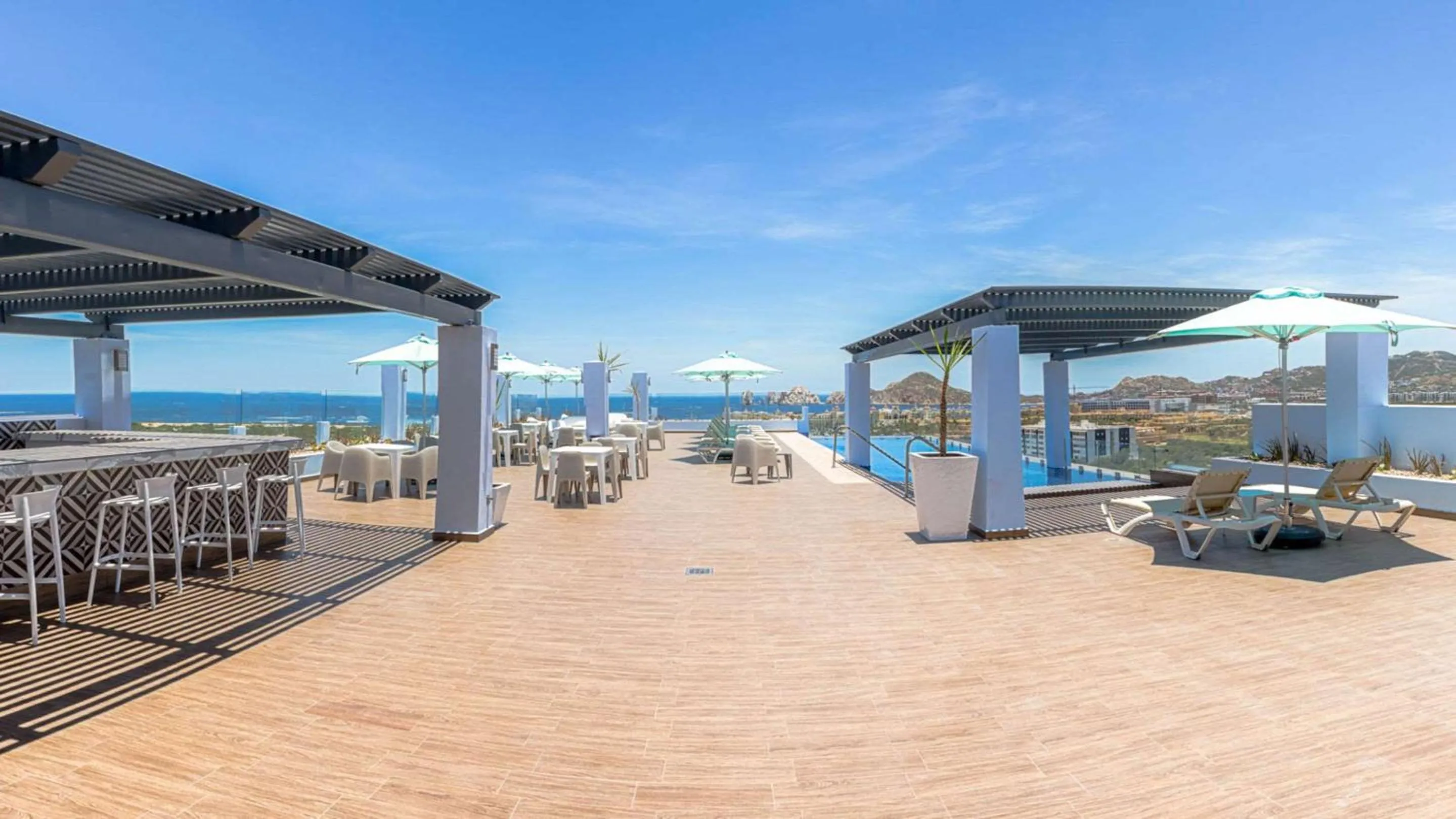Balcony/Terrace in Comfort Inn & Suites Los Cabos