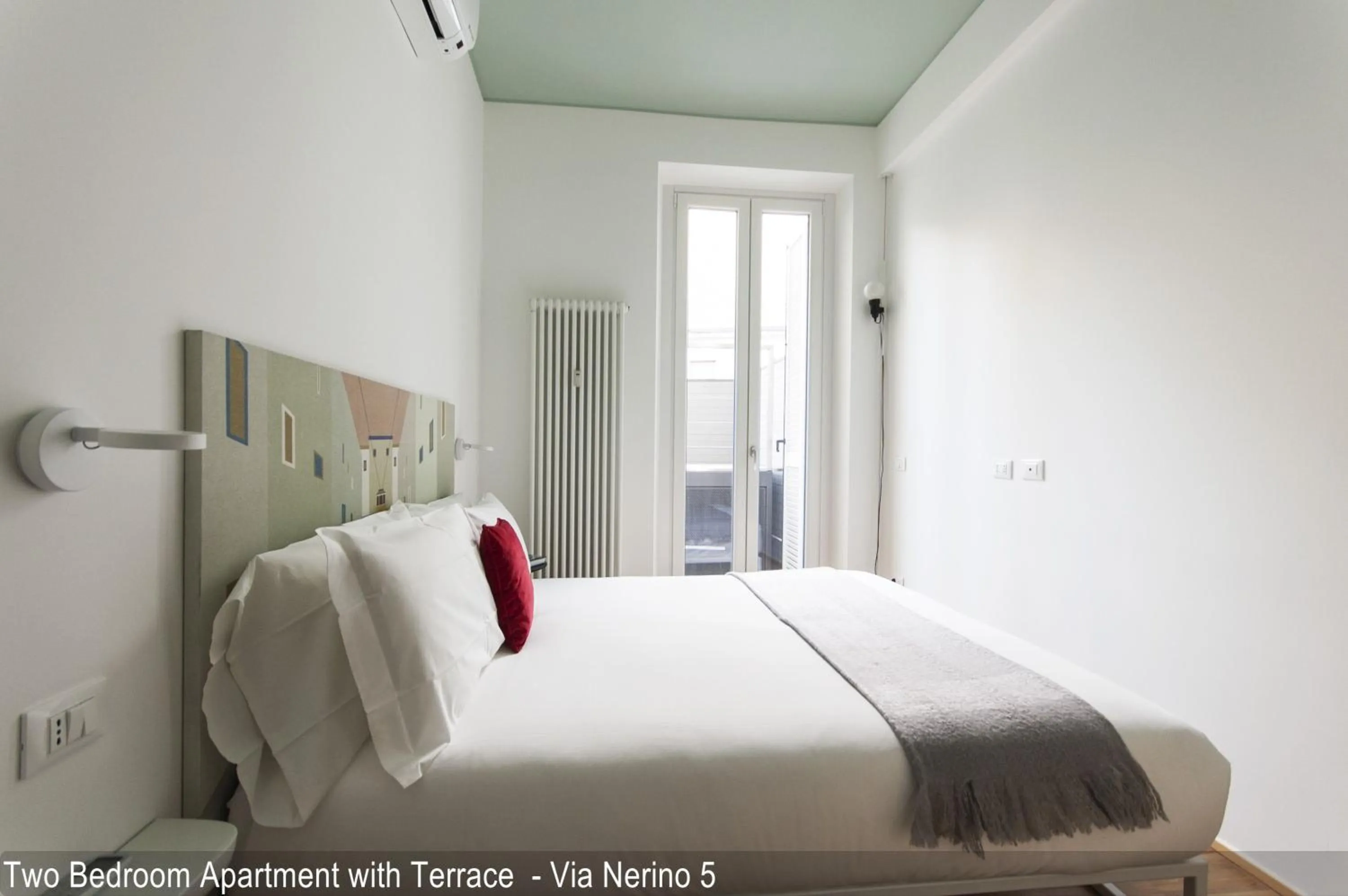 Bedroom, Bed in Brera Apartments in City Center