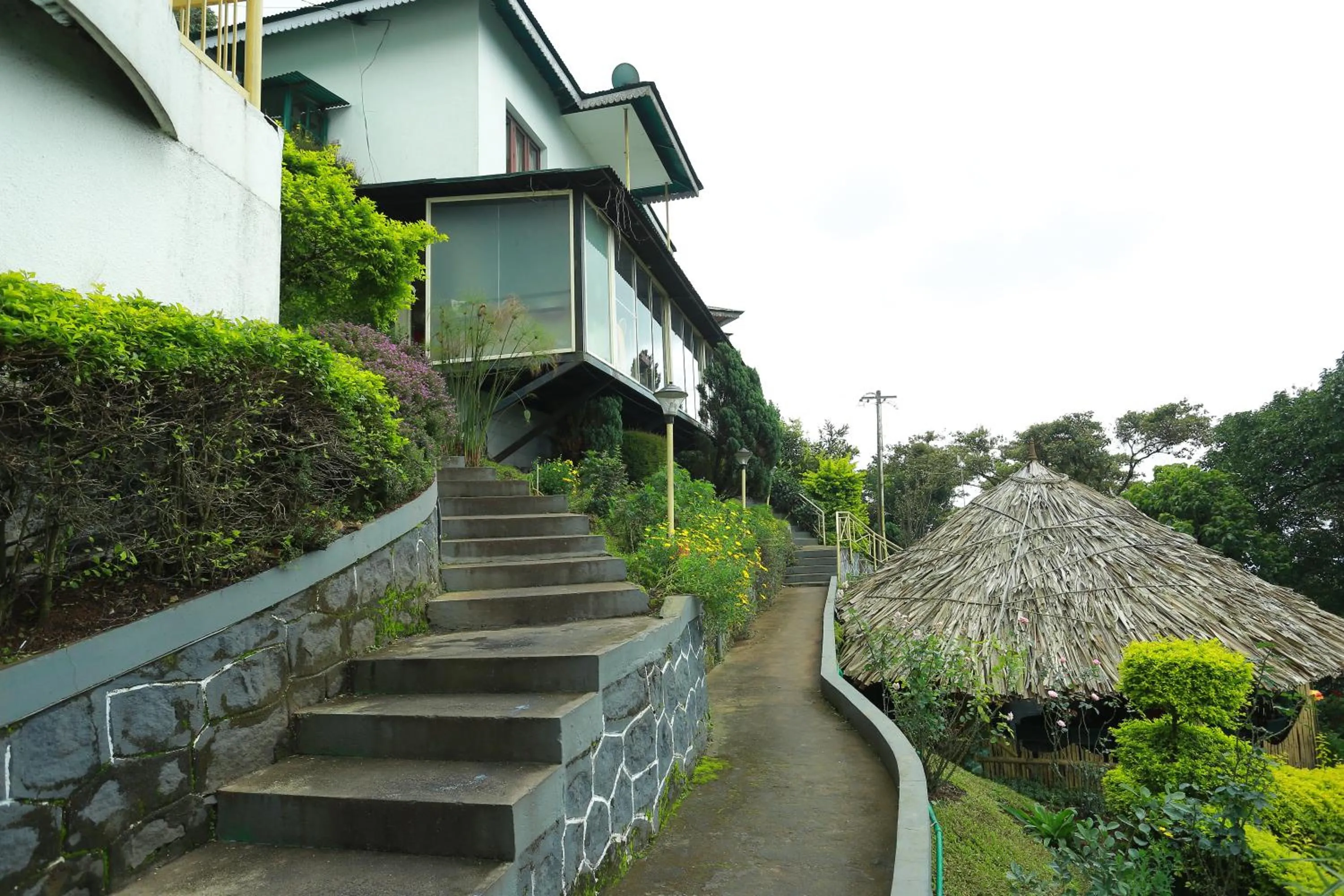 Deshadan Mountain Resort -The highest resort in Munnar