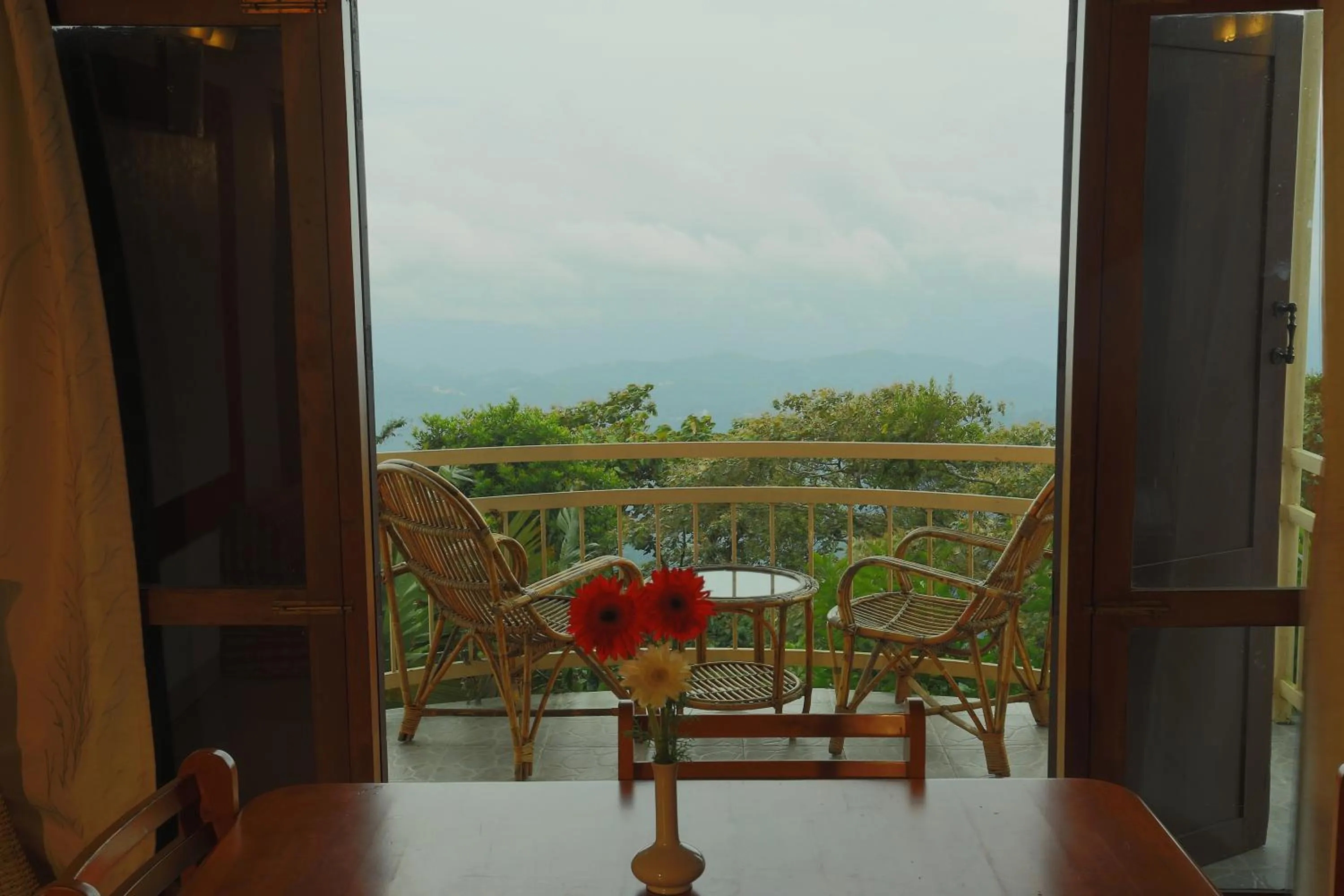 Deshadan Mountain Resort -The highest resort in Munnar