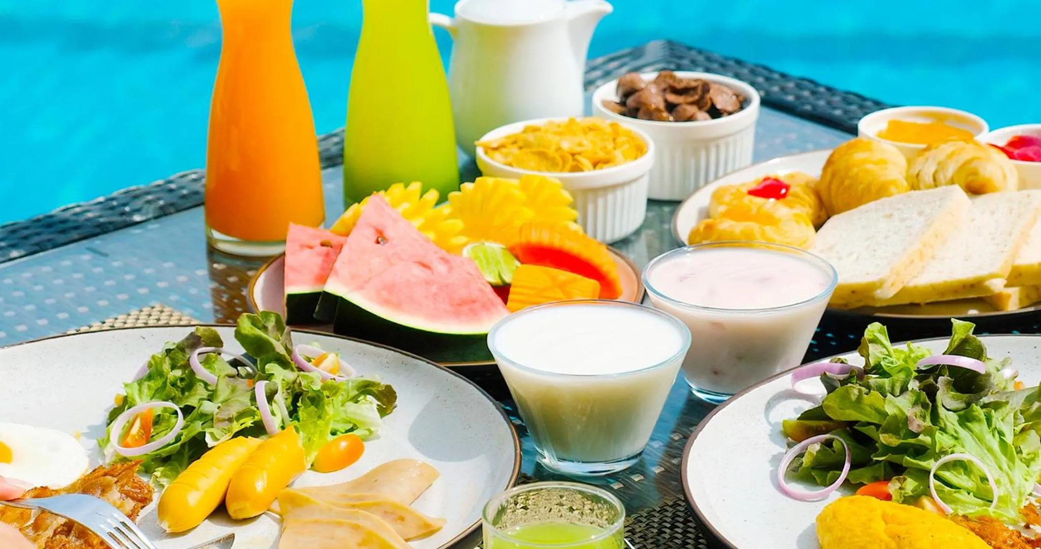 Food in Savoy Hotel Manila near Airport NAIA Terminal 3 MNL