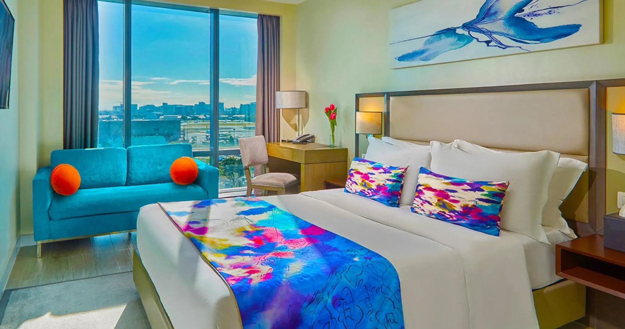 Bedroom, Bed in Savoy Hotel Manila near Airport NAIA Terminal 3 MNL