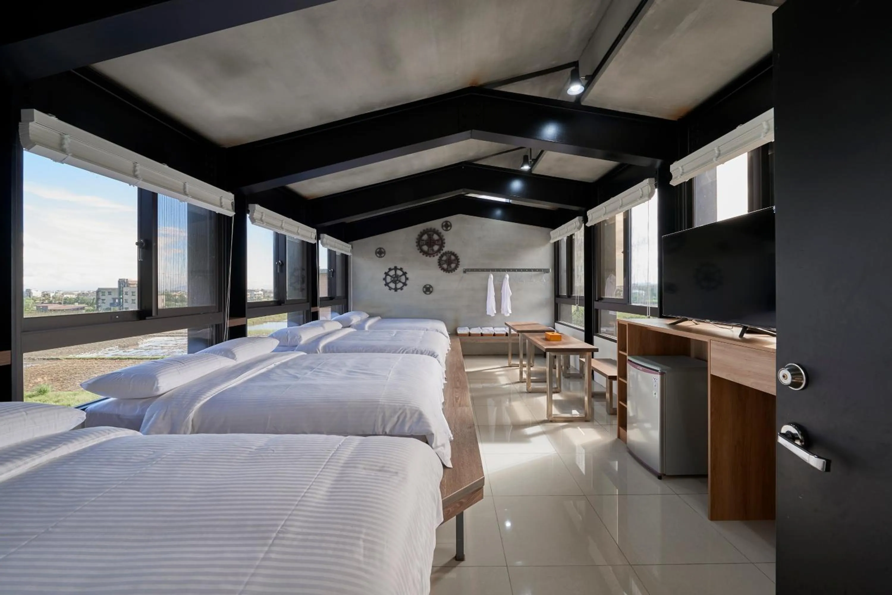 Balcony/Terrace, Bed in Enjoy Sanheyuan