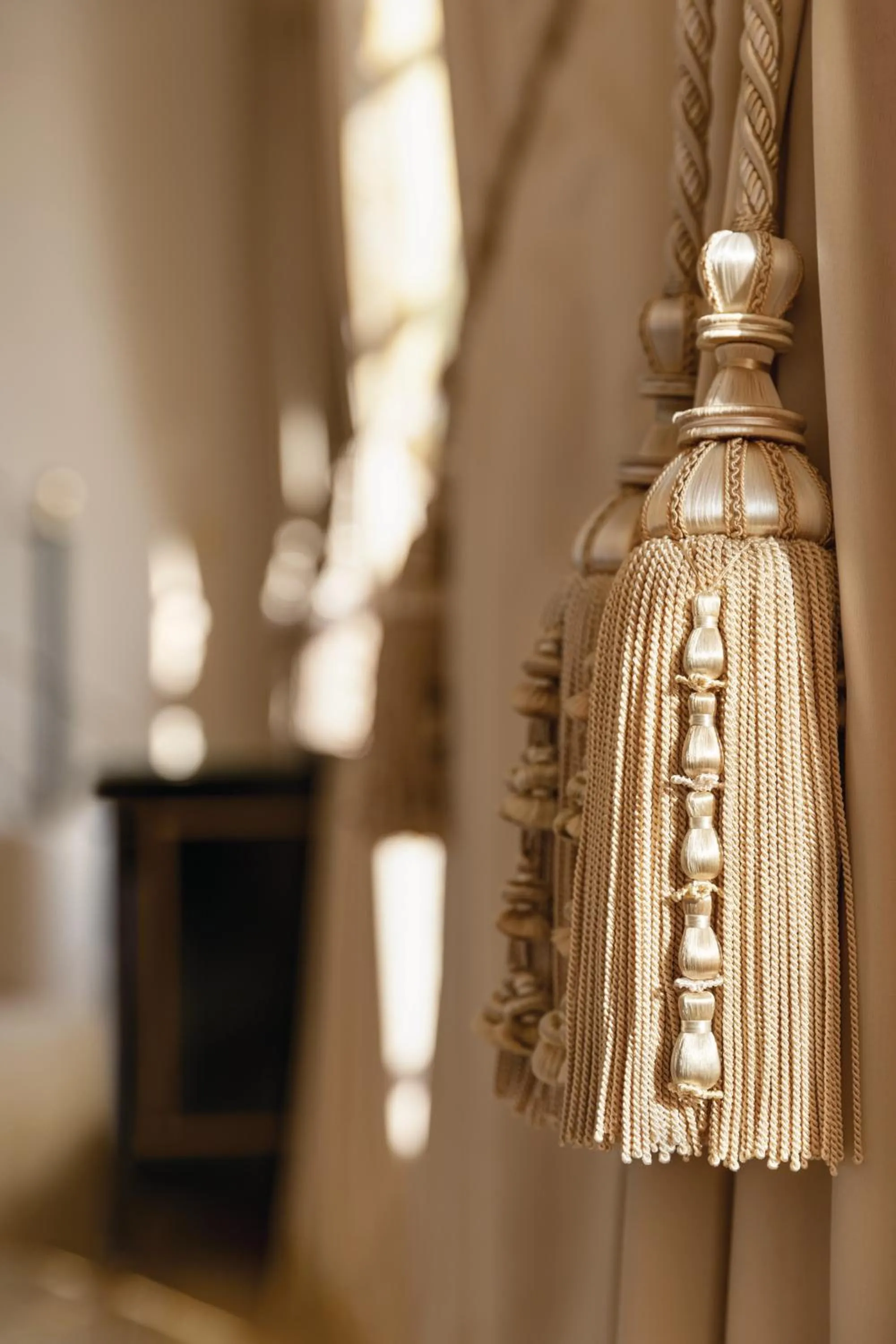 Decorative detail in Shangri-La Paris