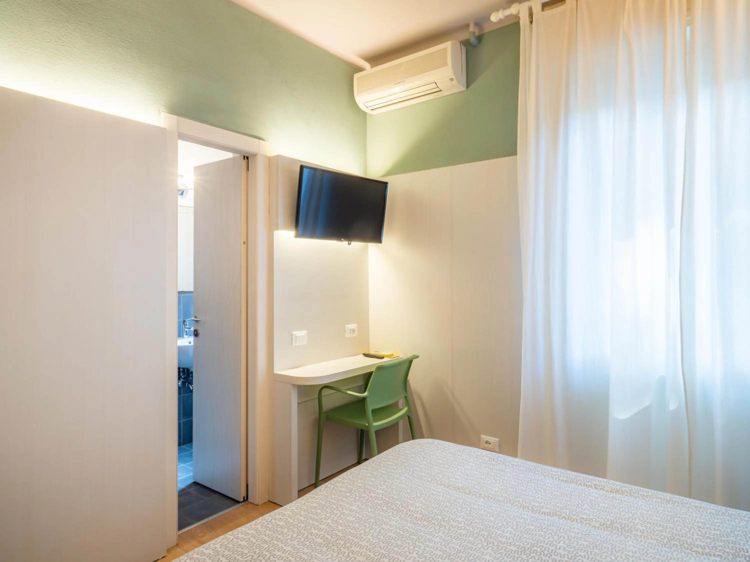 Bed in Hotel Il Nido