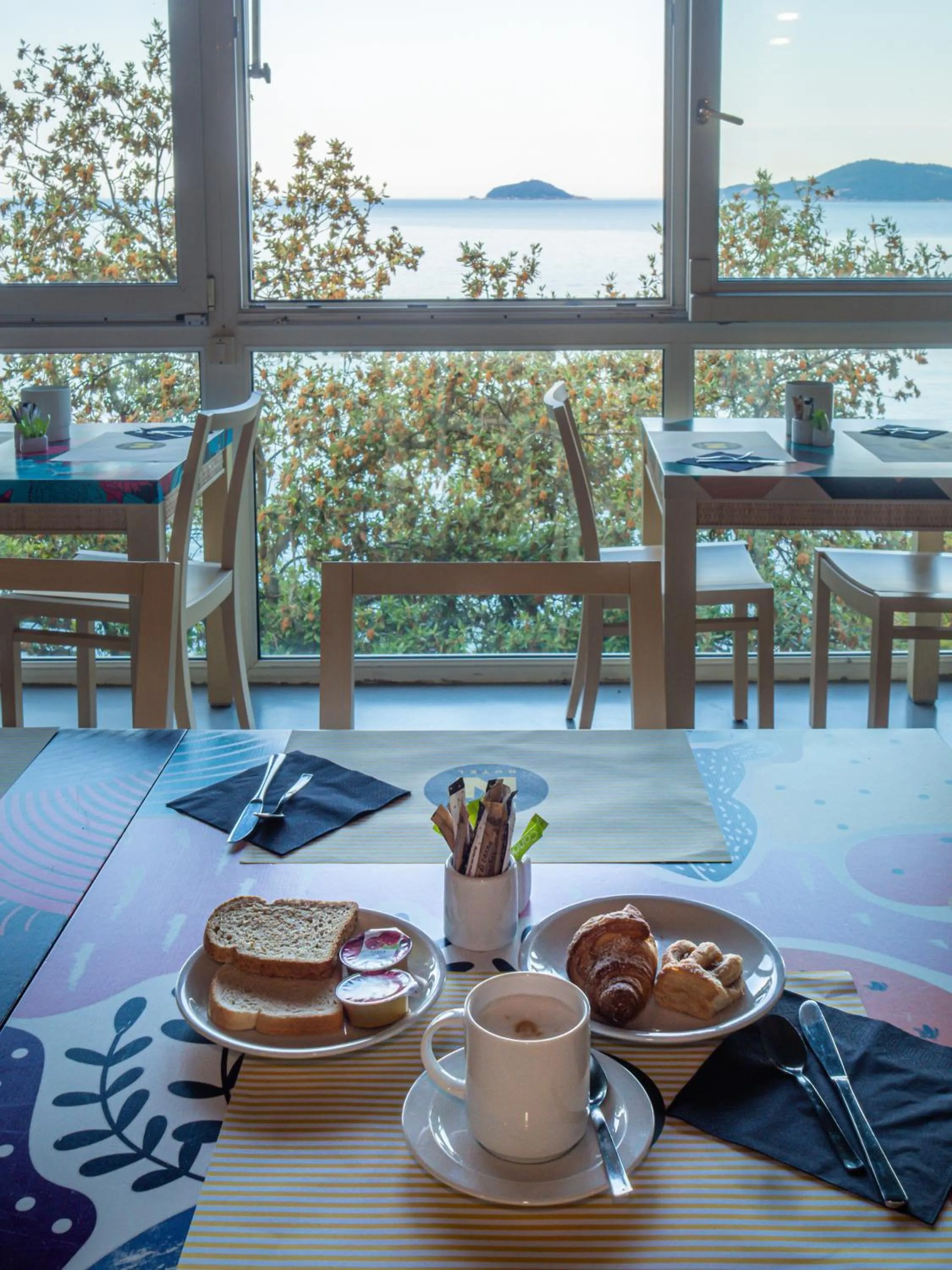 Breakfast in Hotel Il Nido