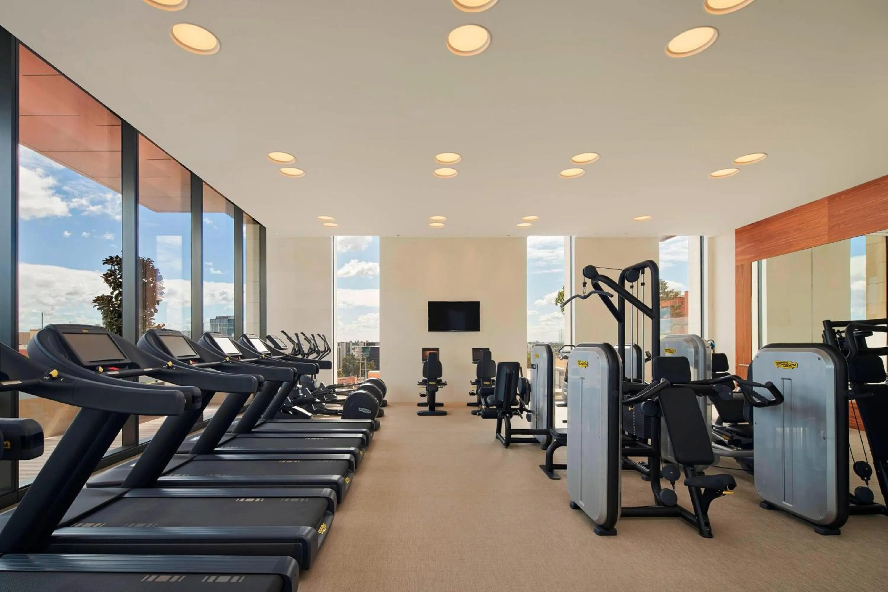 Fitness centre/facilities in The Westin Perth