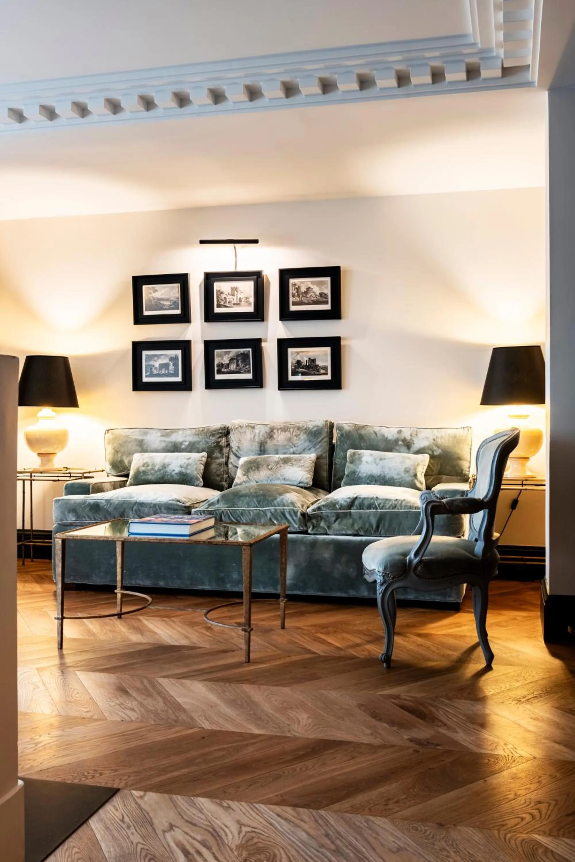 Hôtel de Berri Champs-Élysées, a Luxury Collection Hotel