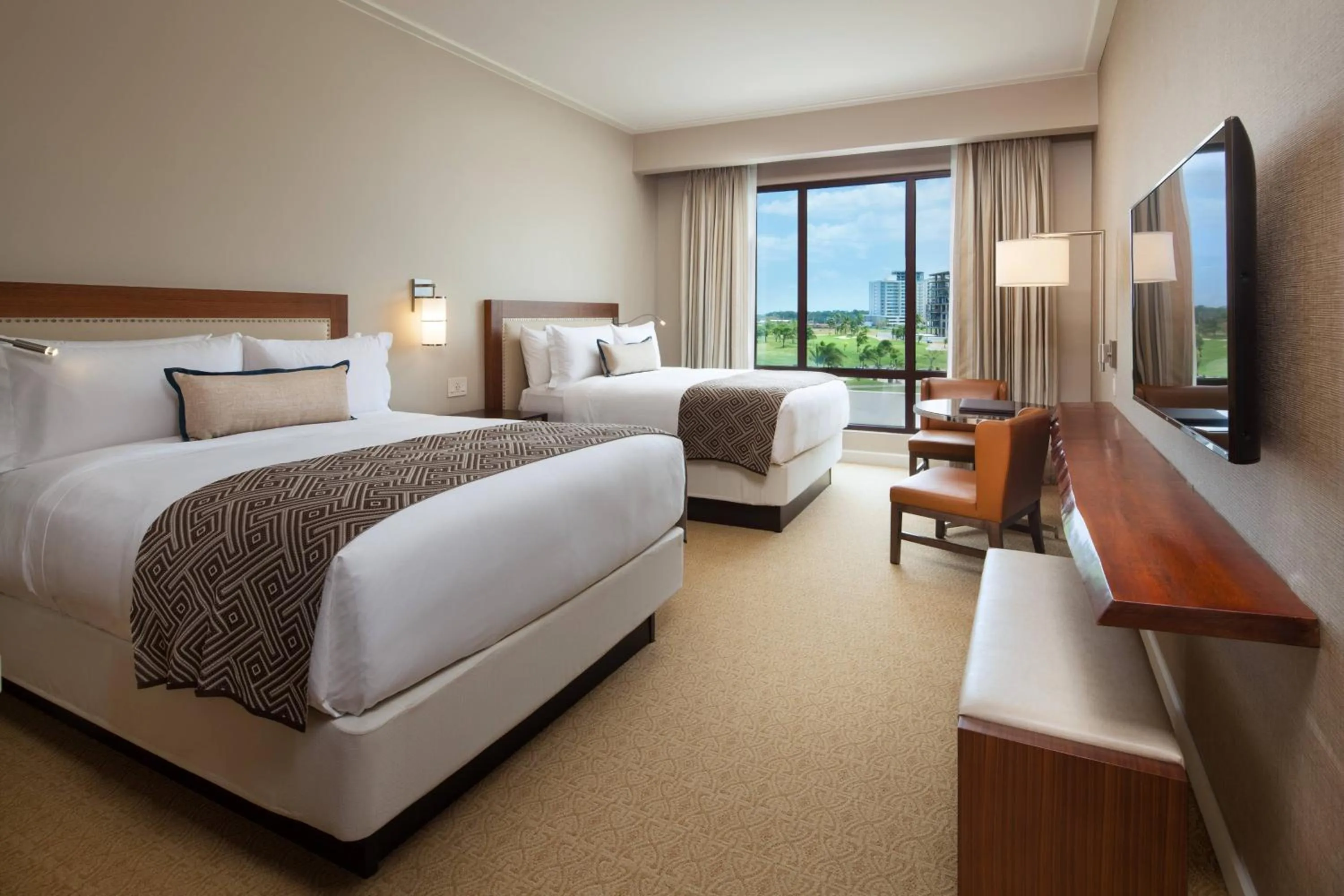 Photo of the whole room, Bed in The Santa Maria, a Luxury Collection Hotel & Golf Resort, Panama City