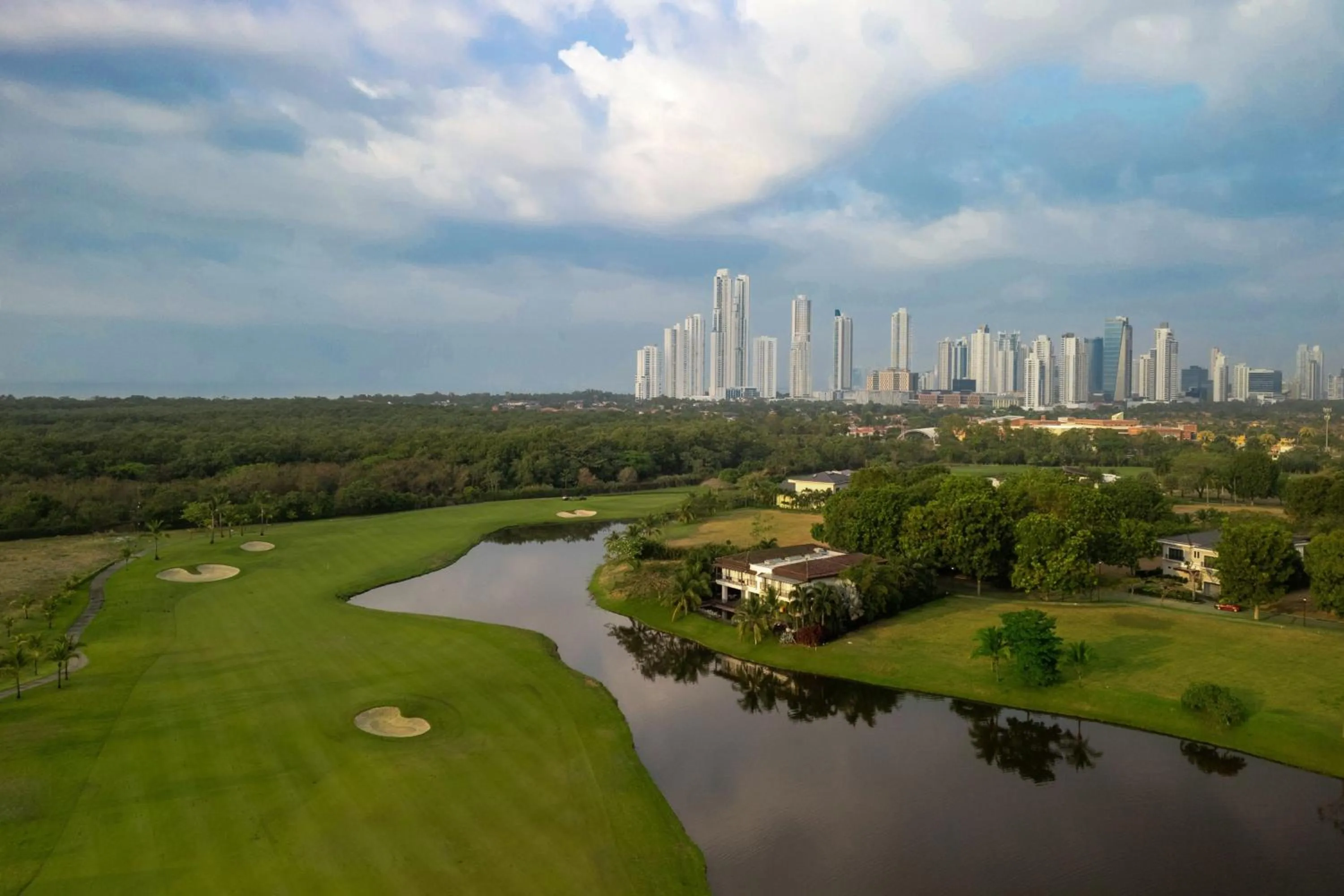 Property building in The Santa Maria, a Luxury Collection Hotel & Golf Resort, Panama City