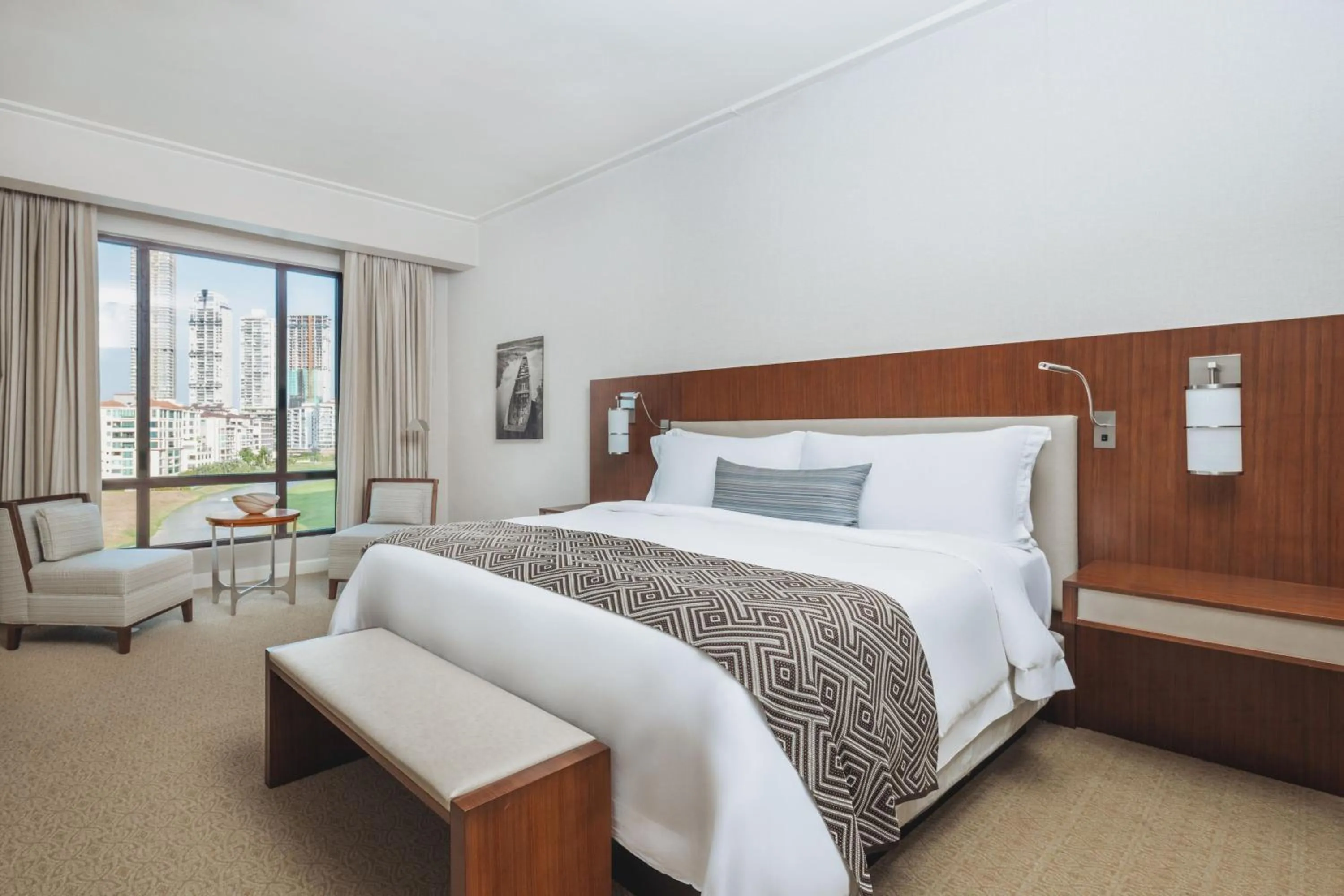 Photo of the whole room, Bed in The Santa Maria, a Luxury Collection Hotel & Golf Resort, Panama City