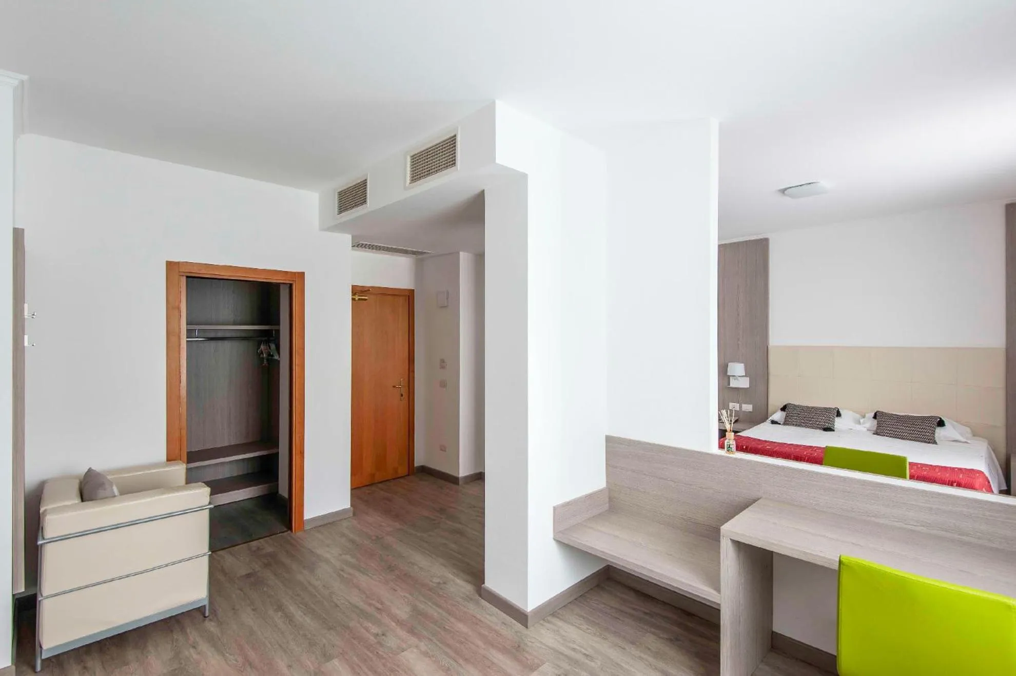 Bedroom in Velòra ex Hotel Venezia