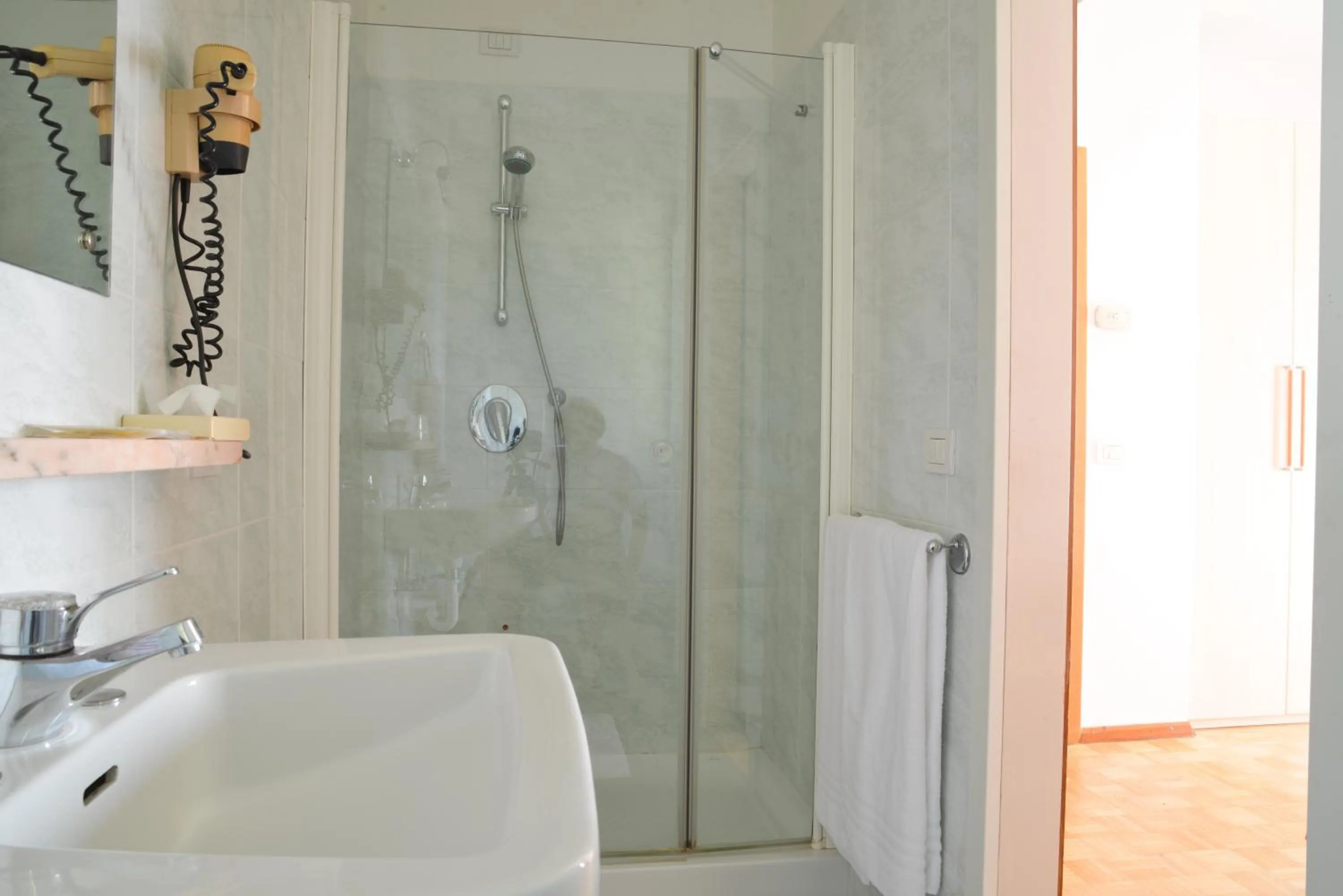 Shower in Velòra ex Hotel Venezia