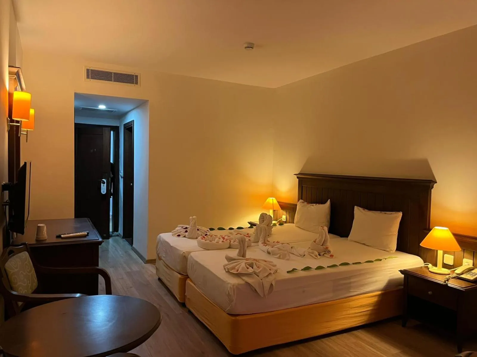 Side Palm D'or Hotel