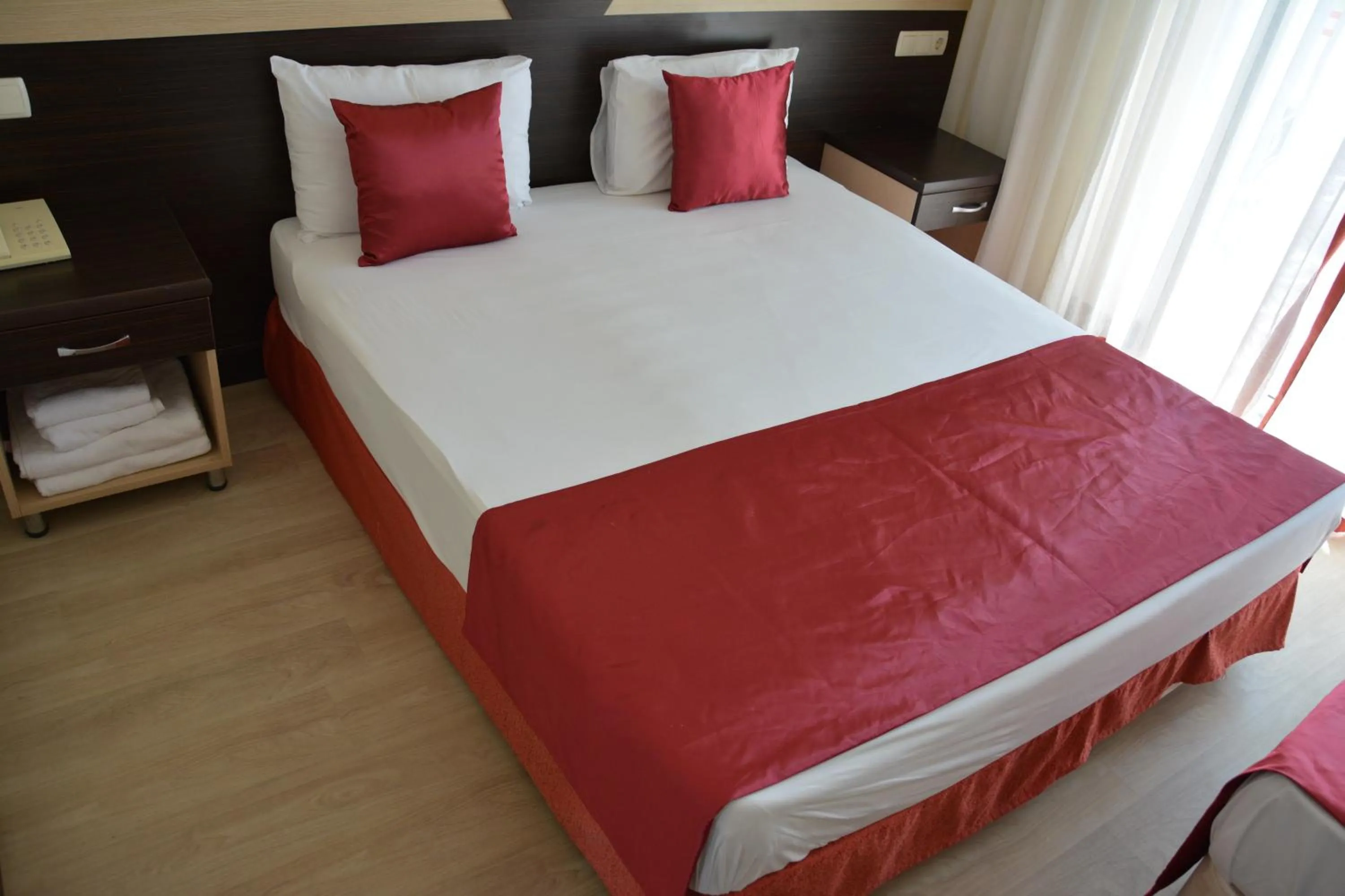 Photo of the whole room, Bed in Yavuzhan Hotel