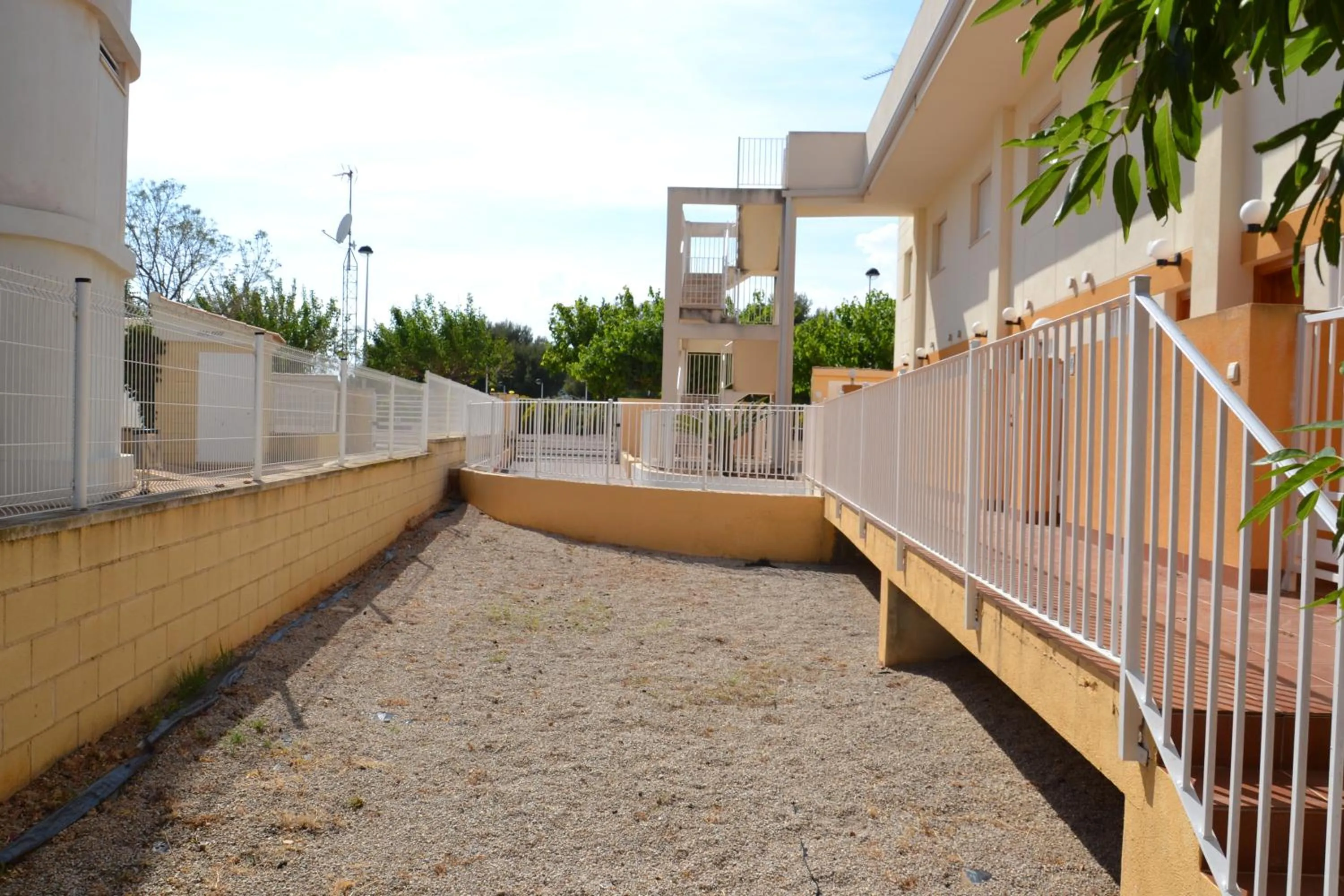 Property building in Kione Villamar