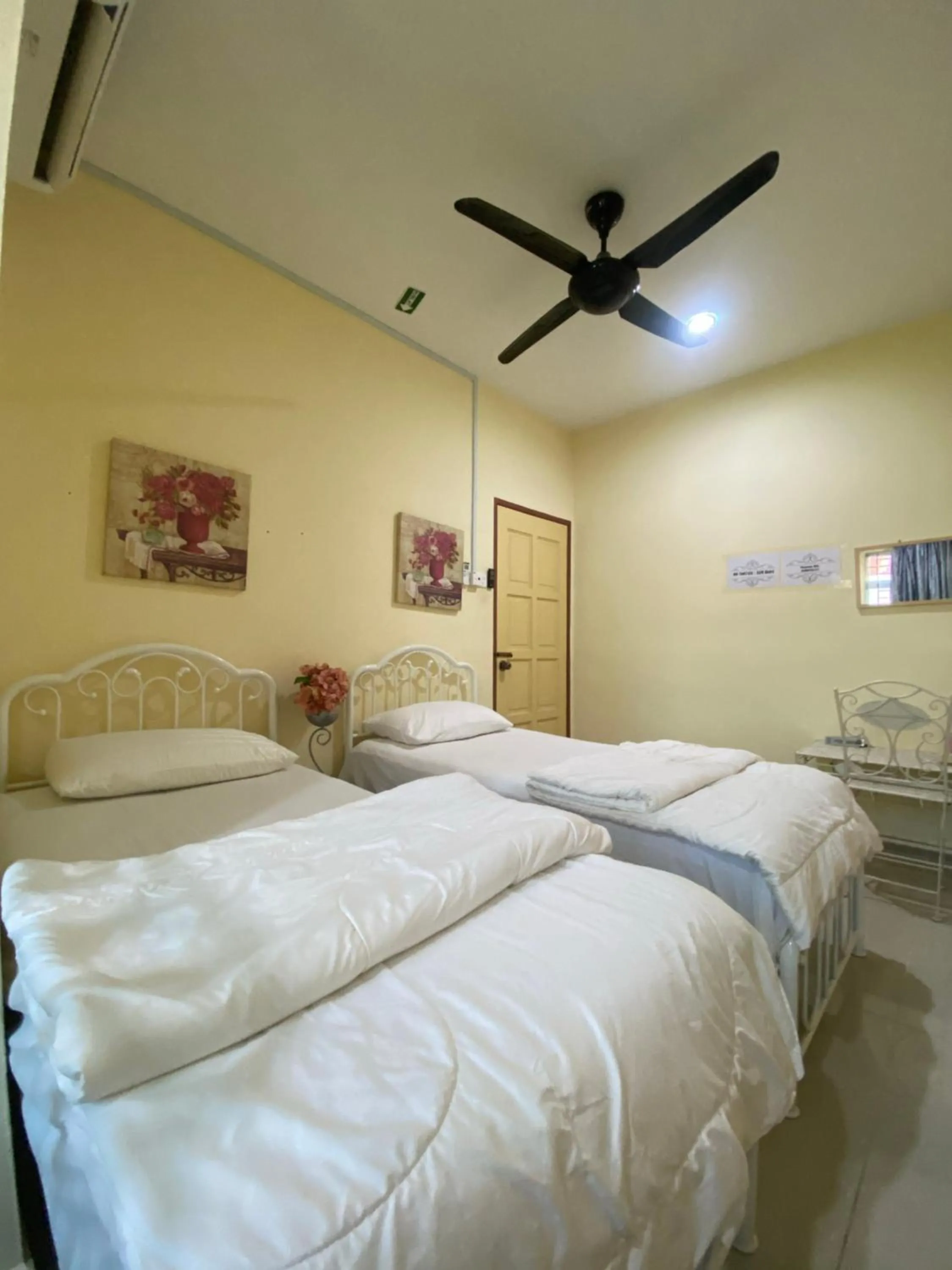 Photo of the whole room, Bed in AAM Hotel