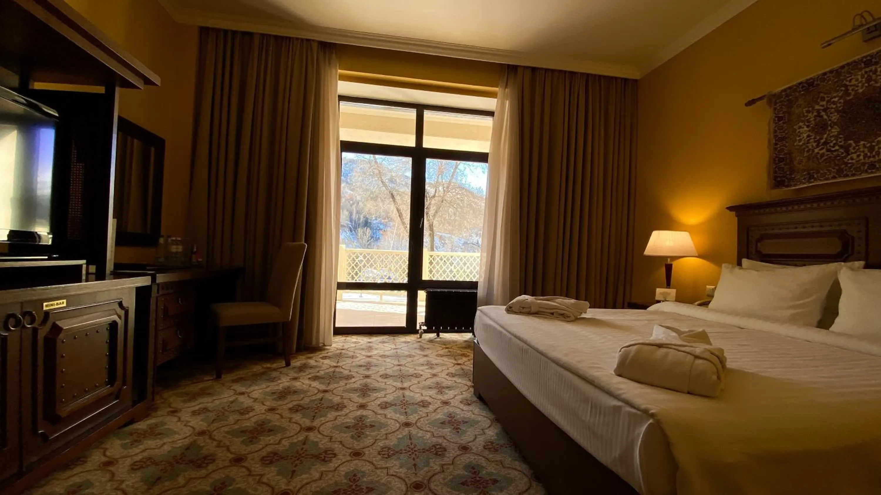 Photo of the whole room, Bed in Samal Resort & SPA