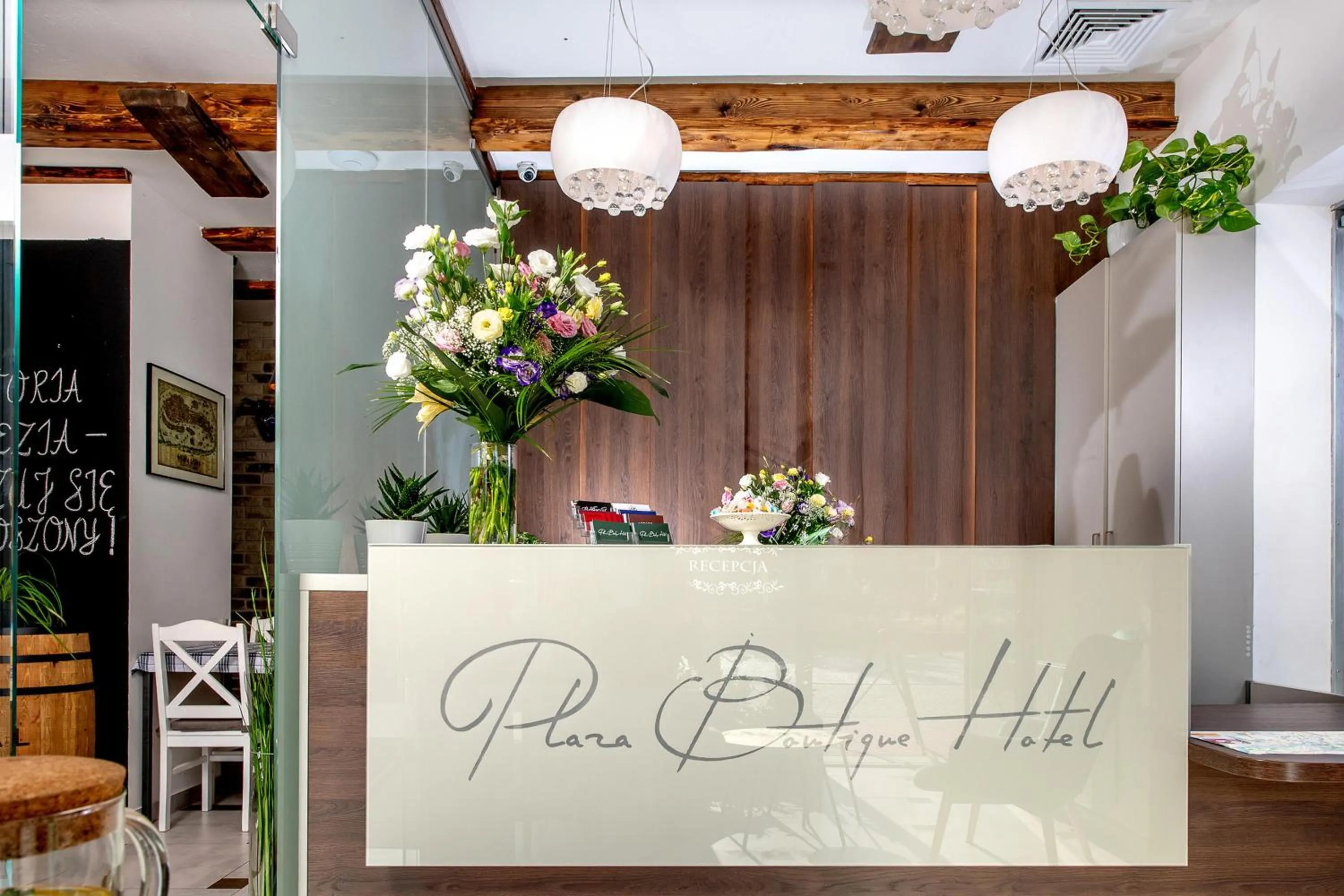 Lobby or reception in Plaza Boutique Hotel