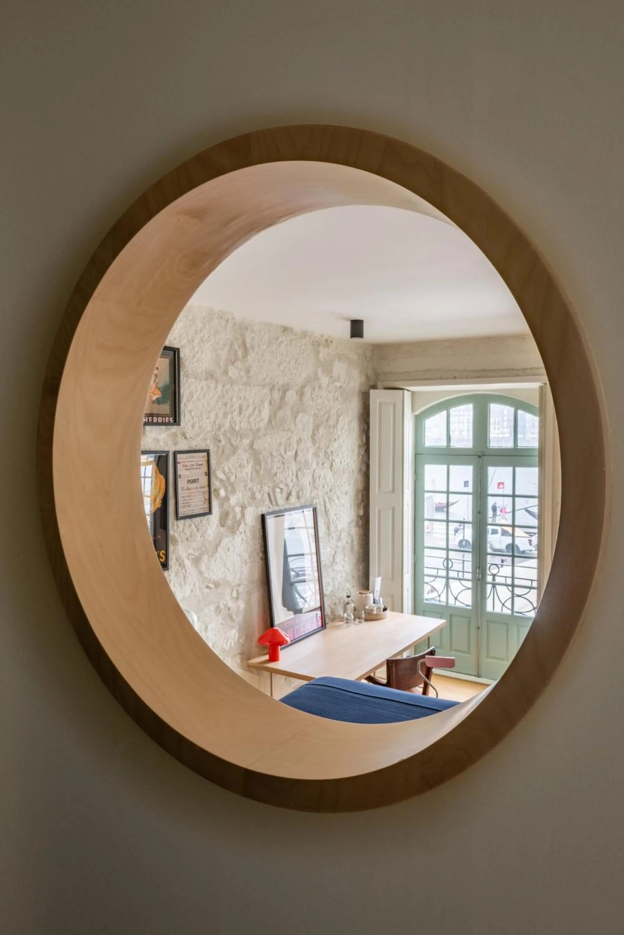 Bedroom, Bed in The House of Sandeman