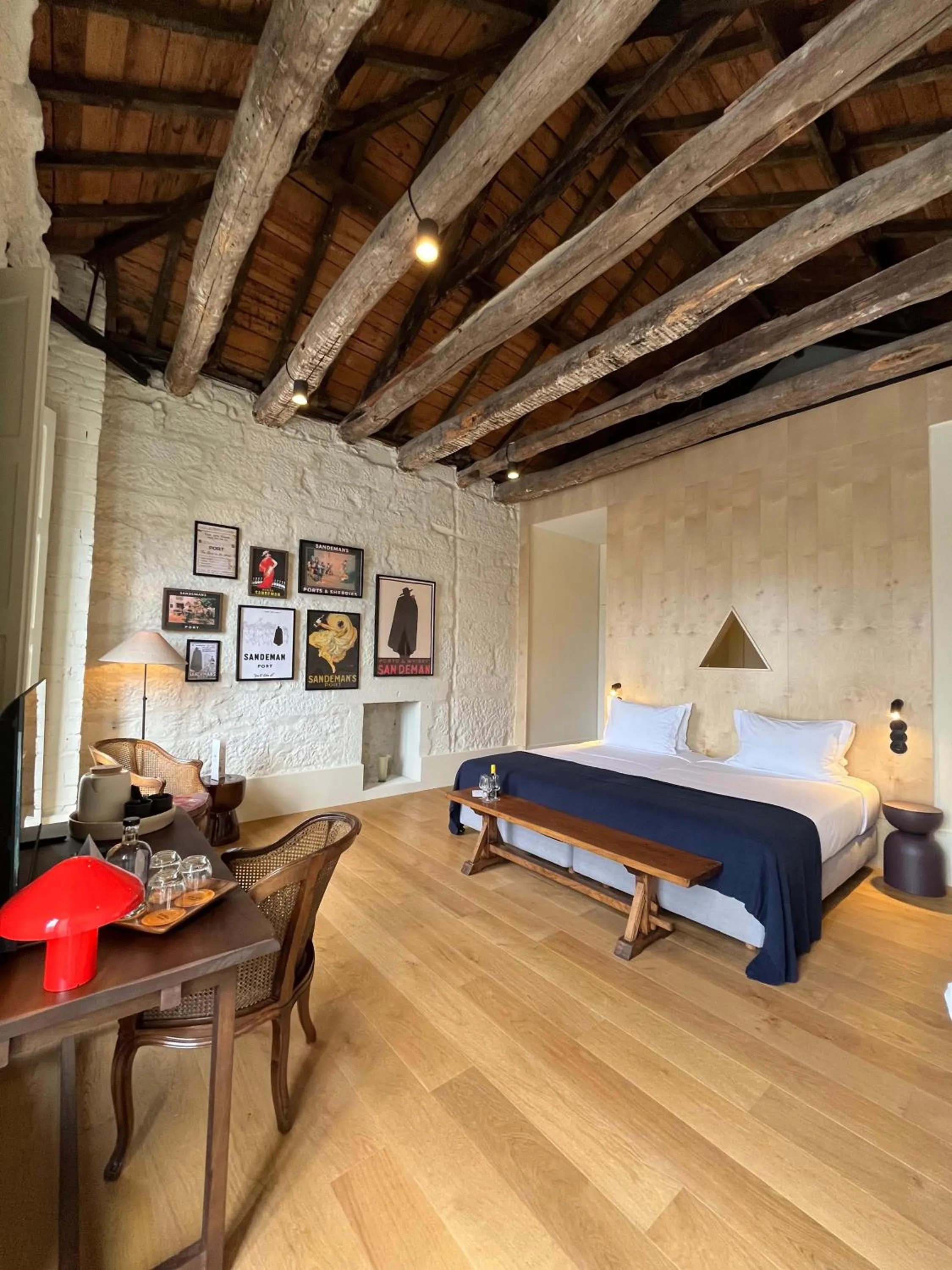 Bed in The House of Sandeman