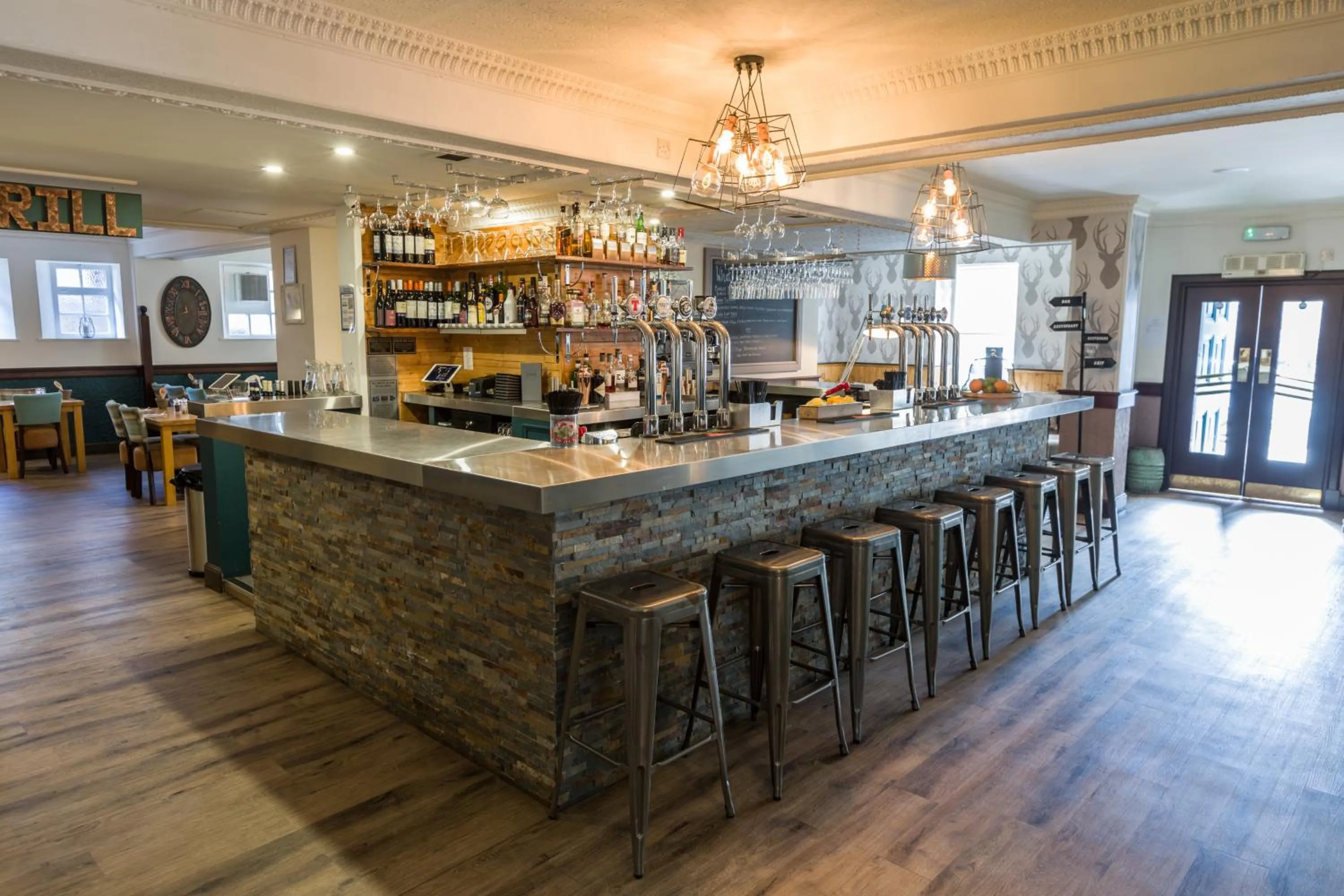 Restaurant/places to eat in The Torfin